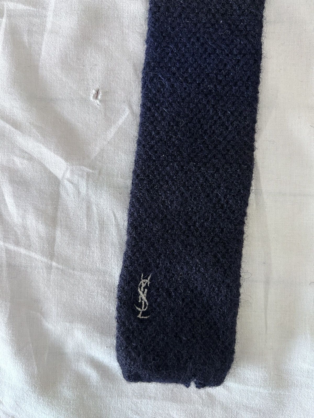 Yves Saint Laurent rare vintage blue distressed wool tie MEN balenciaga gucci Size ONE SIZE - 5 Thumbnail