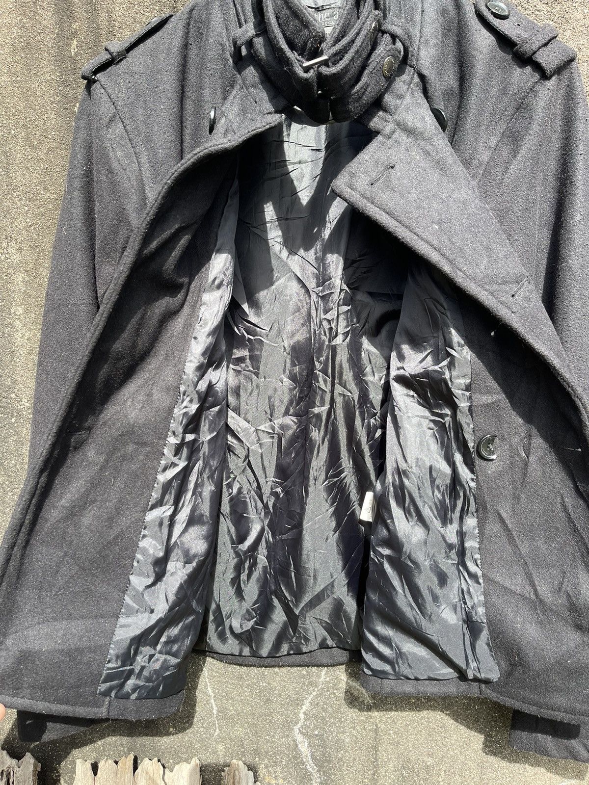 Designer In the Attic Double-Breasted Wool Peacoat Size US S / EU 44-46 / 1 - 22 Thumbnail