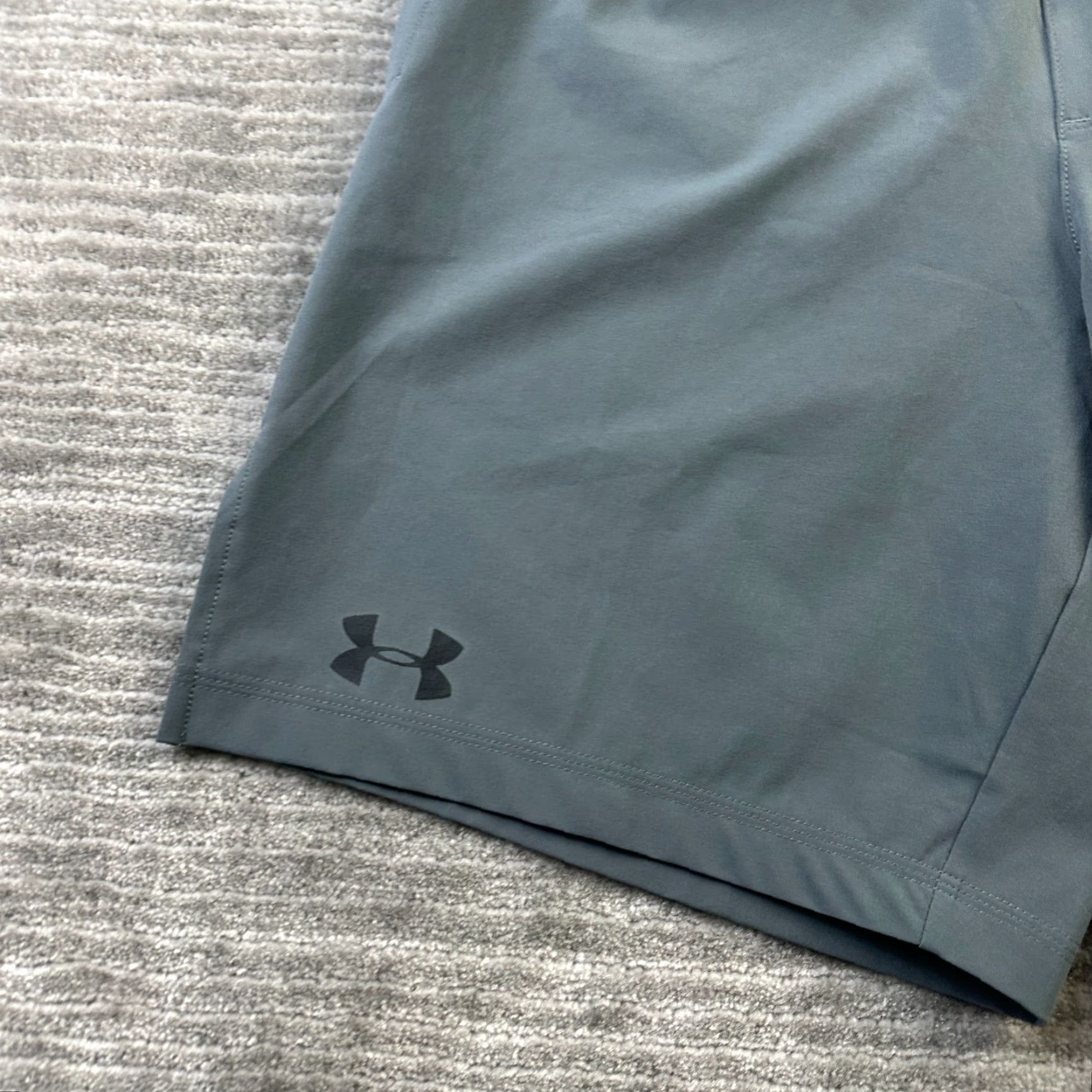 Under Armour Under Armour Shorts Mens Small Gray Project Rock Gym Training Heatgear Size US 27 - 3 Thumbnail
