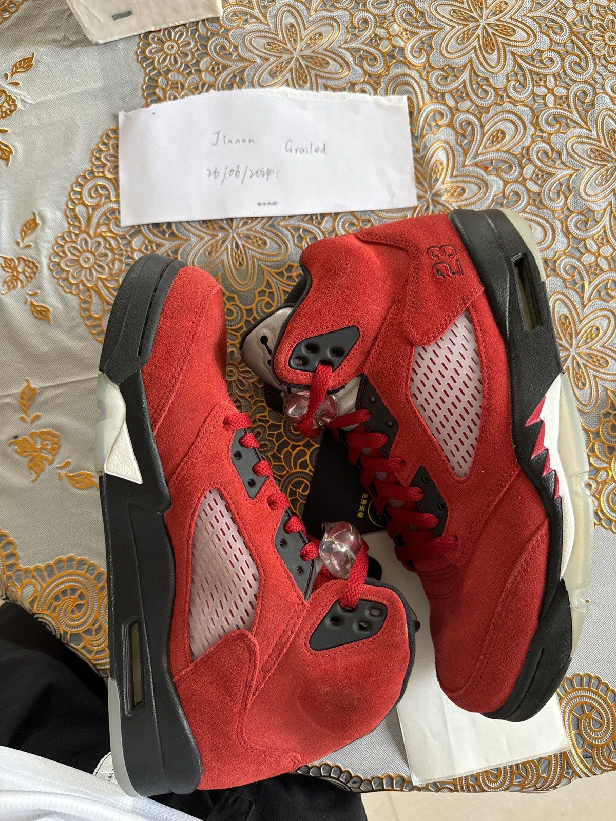 Jordan Brand Jordan 5 retro Toro bravo Size US 9.5 / EU 42-43 - 2 Thumbnail