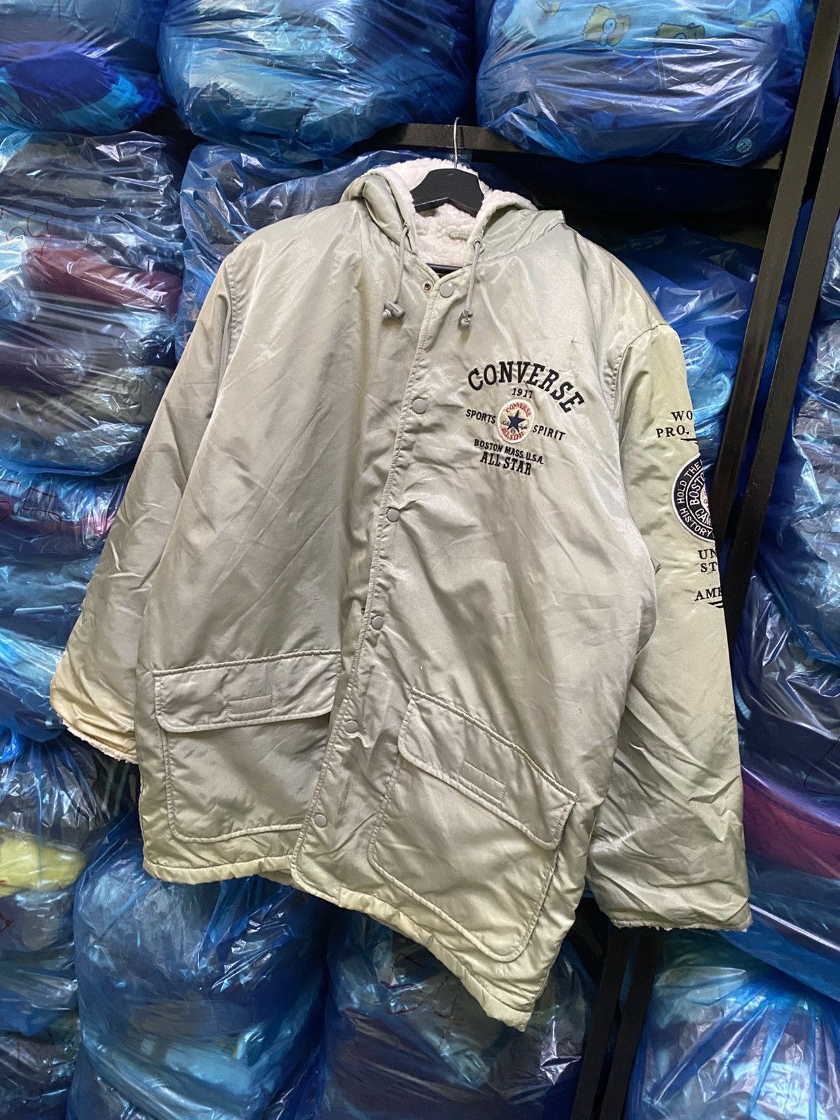 Converse Vintage Converse All Star Padded Parka Jacket Sherpa Lining Size US M / EU 48-50 / 2 - 2 Thumbnail