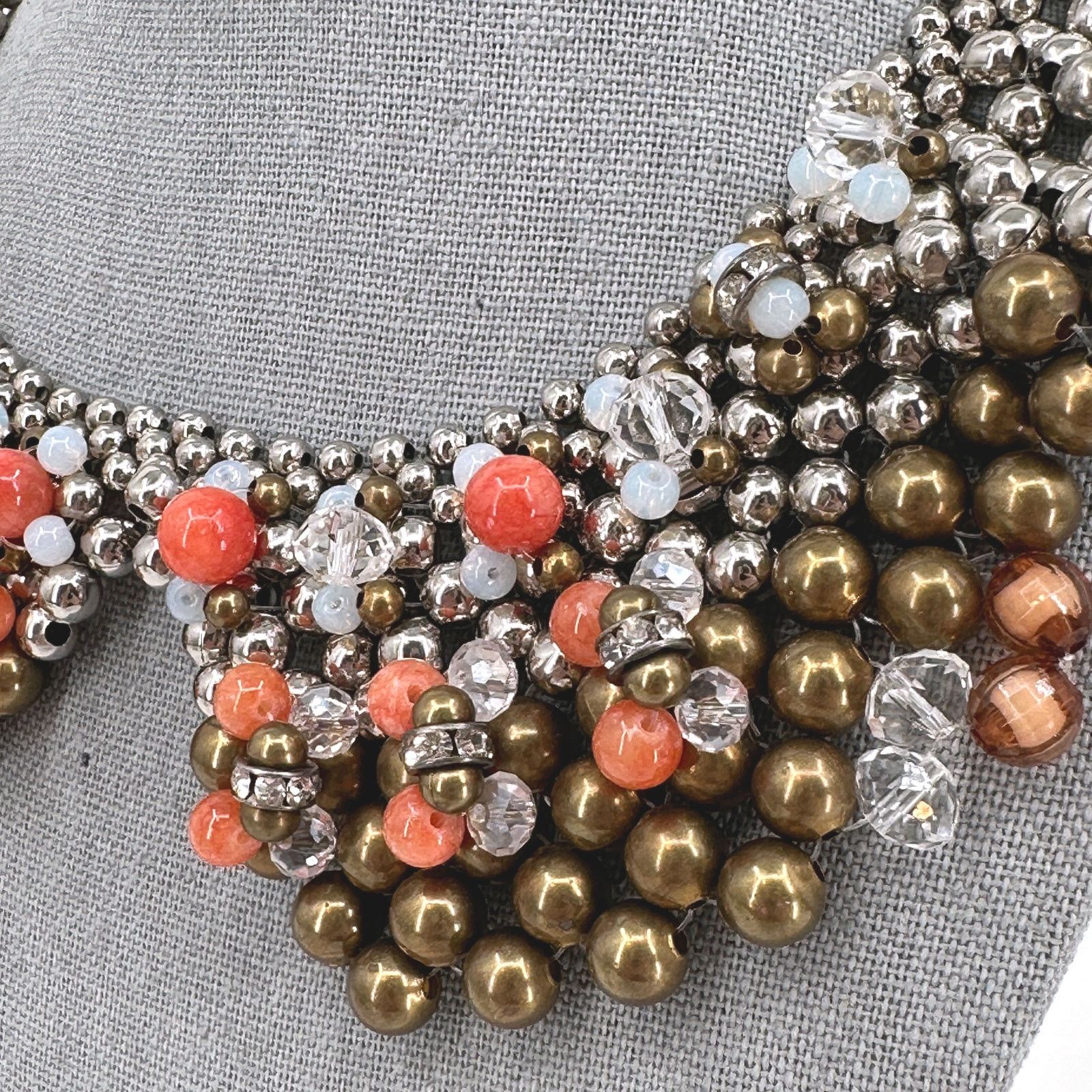 Pam hiran necklace shop