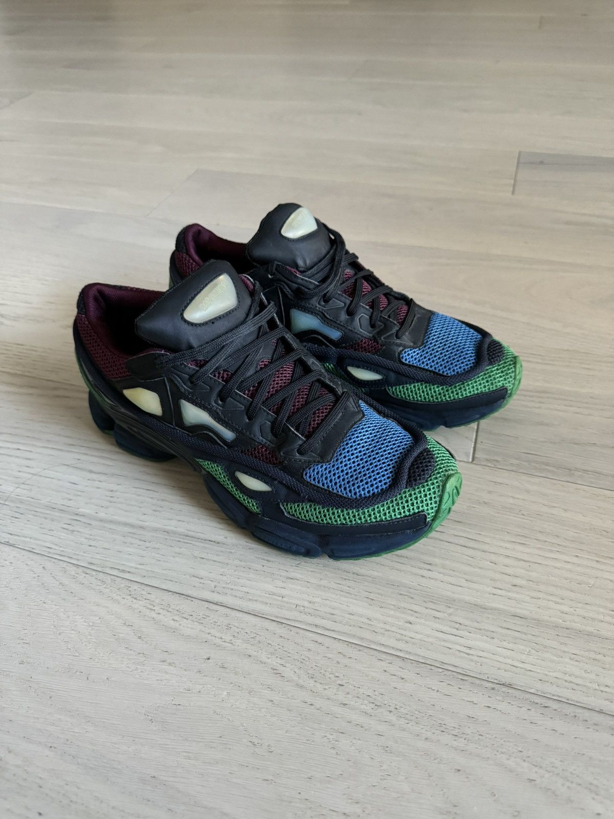 Adidas × Raf Simons Adidas X Raf Simons Green Blue Ozweego 2 Runner Size US 9.5 / EU 42-43 - 4 Thumbnail