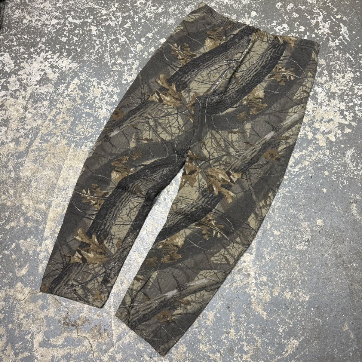 Vintage Vintage Camo Jerzees Realtree Essential Baggy SweatPants USA Size US 34 / EU 50 - 2 Thumbnail