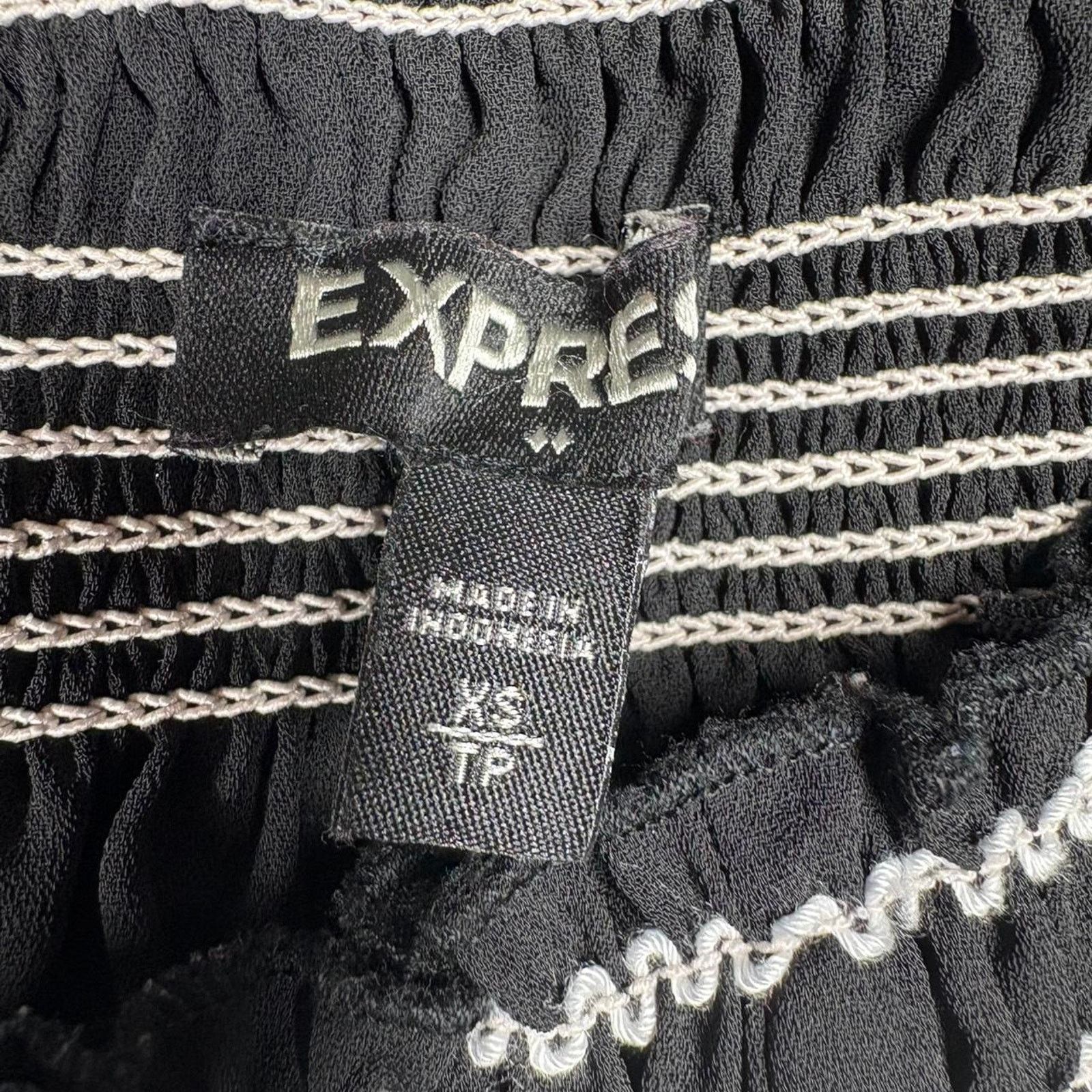 Express Express black and white smocked Size XS / US 0-2 / IT 36-38 - 3 Thumbnail