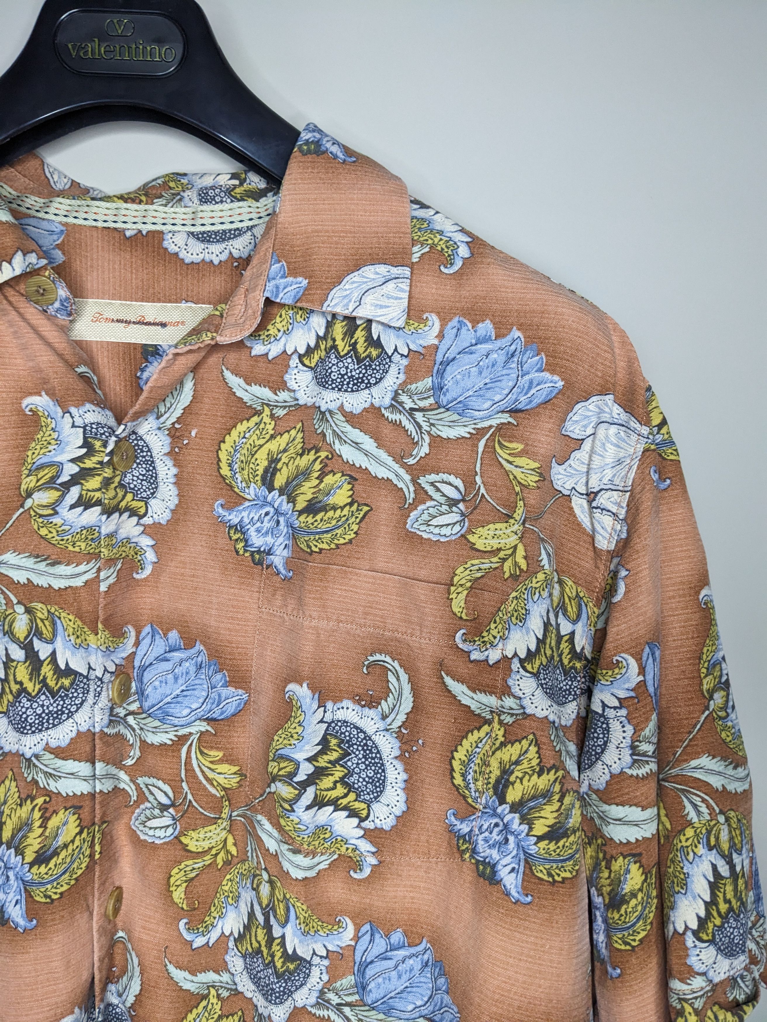 Tommy Bahama Tommy Bahama Camp Shirt Silk Floral Size Large Hawaiian Size US L / EU 52-54 / 3 - 2 Thumbnail