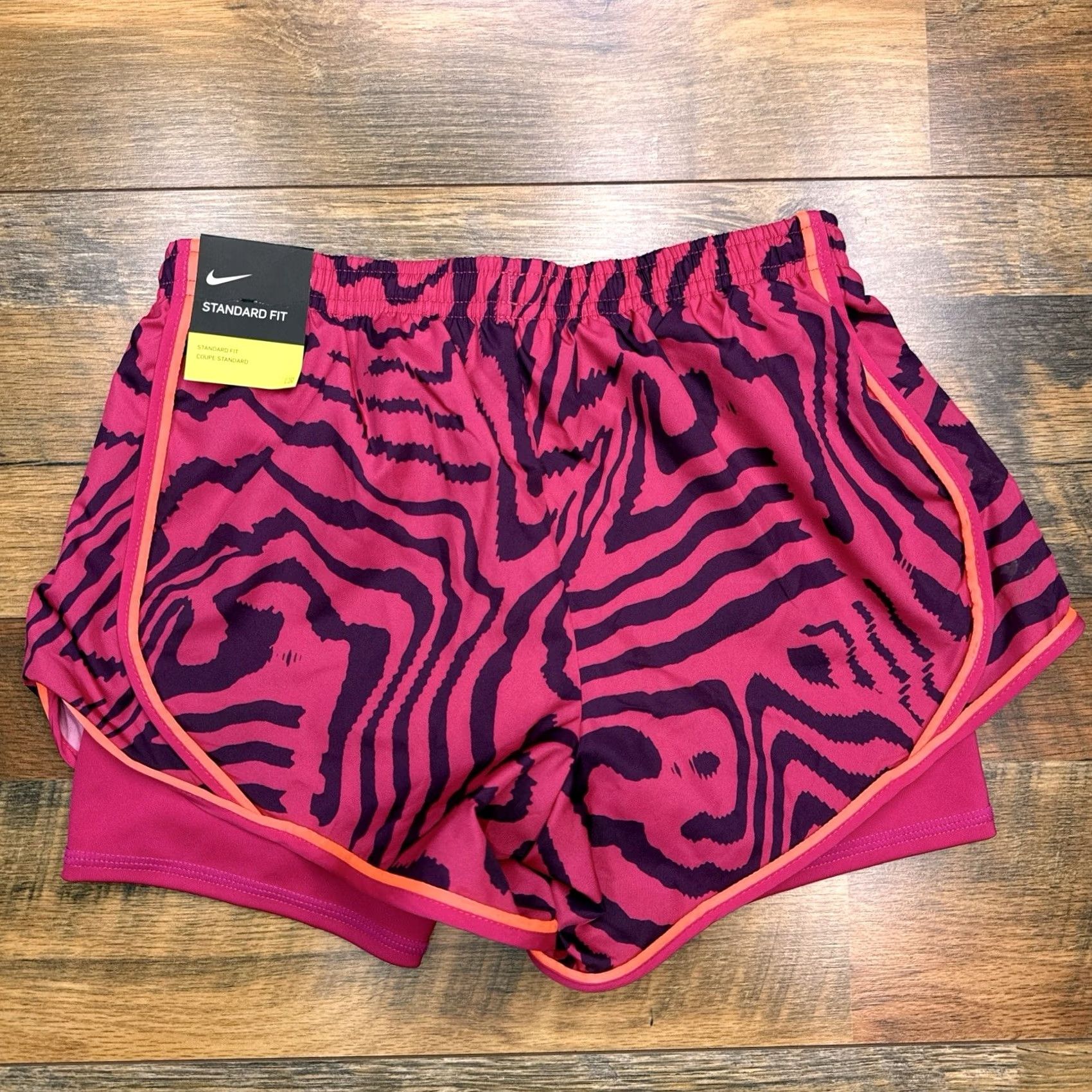 Nike Nike Shorts Girls M Pink DriFit Athletic Running New Size 32" / US 10 / IT 46 - 2 Thumbnail