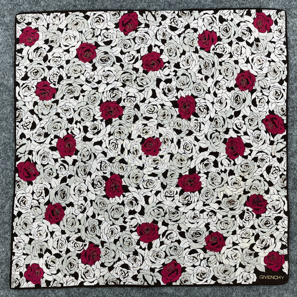 Vintage Givenchy Handkerchief / Bandana / Neckerchief B443 Size ONE SIZE - 2 Thumbnail