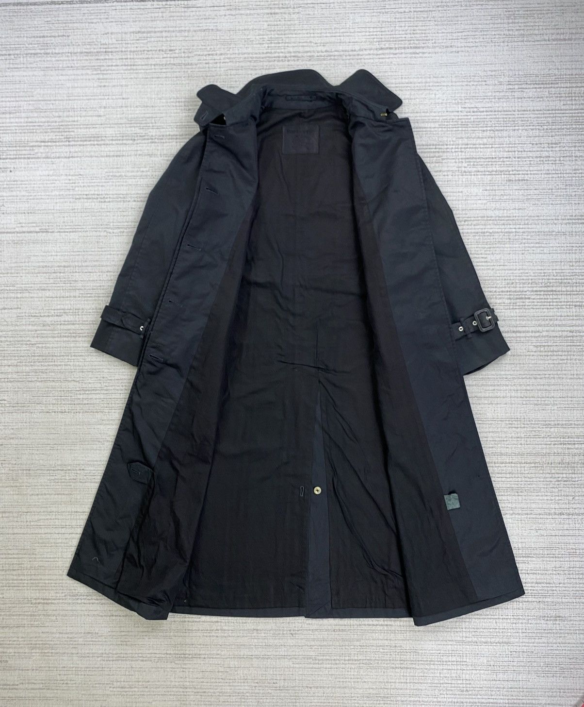Burberry Vintage Burberry Full Black Trench Coat Size M / US 6-8 / IT 42-44 - 7 Thumbnail