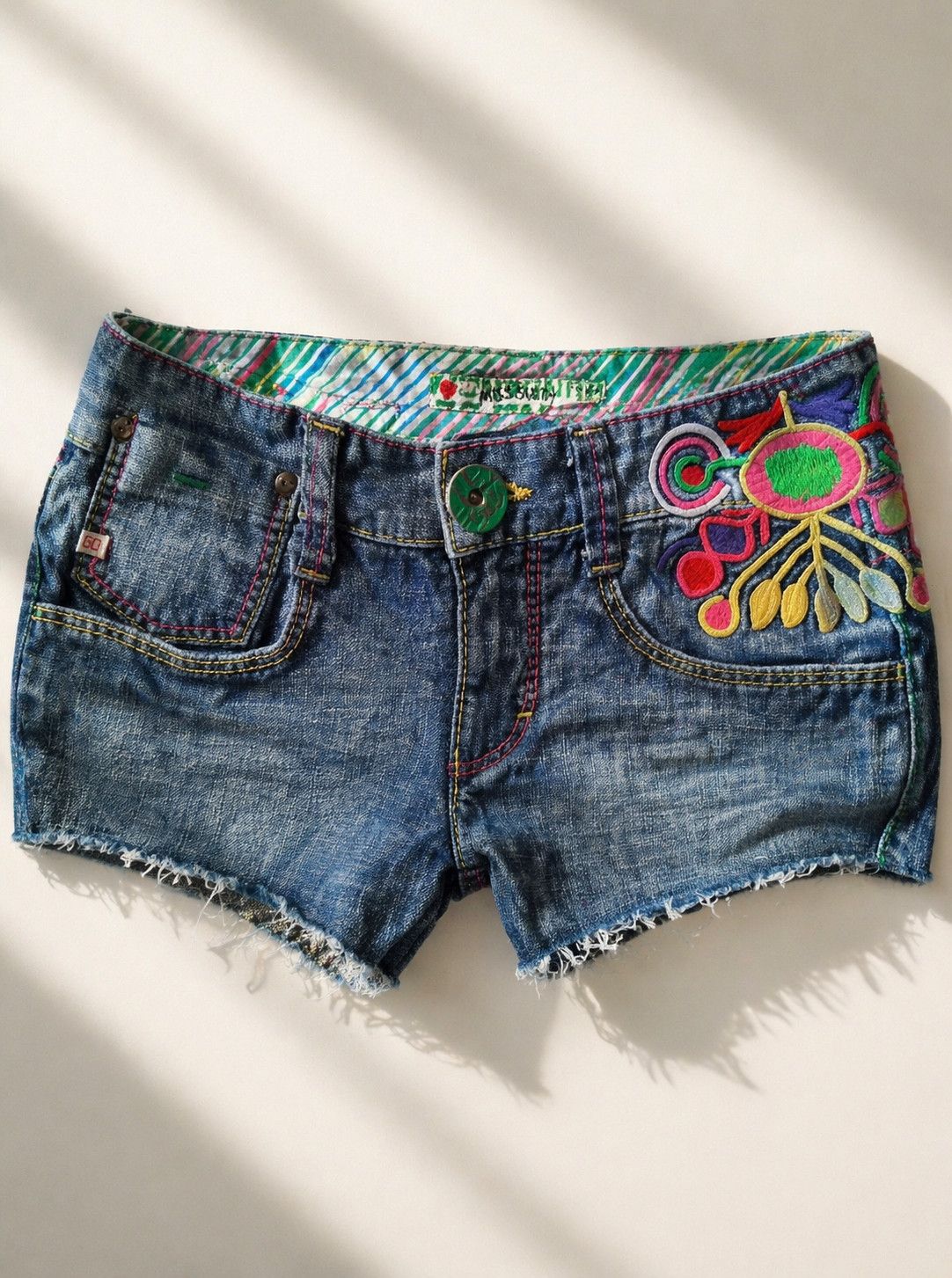 Miss Sixty DS Vintage MISS SIXTY Y2K Butterfly Embroidered Denim Shorts Size 29" - 1 Thumbnail