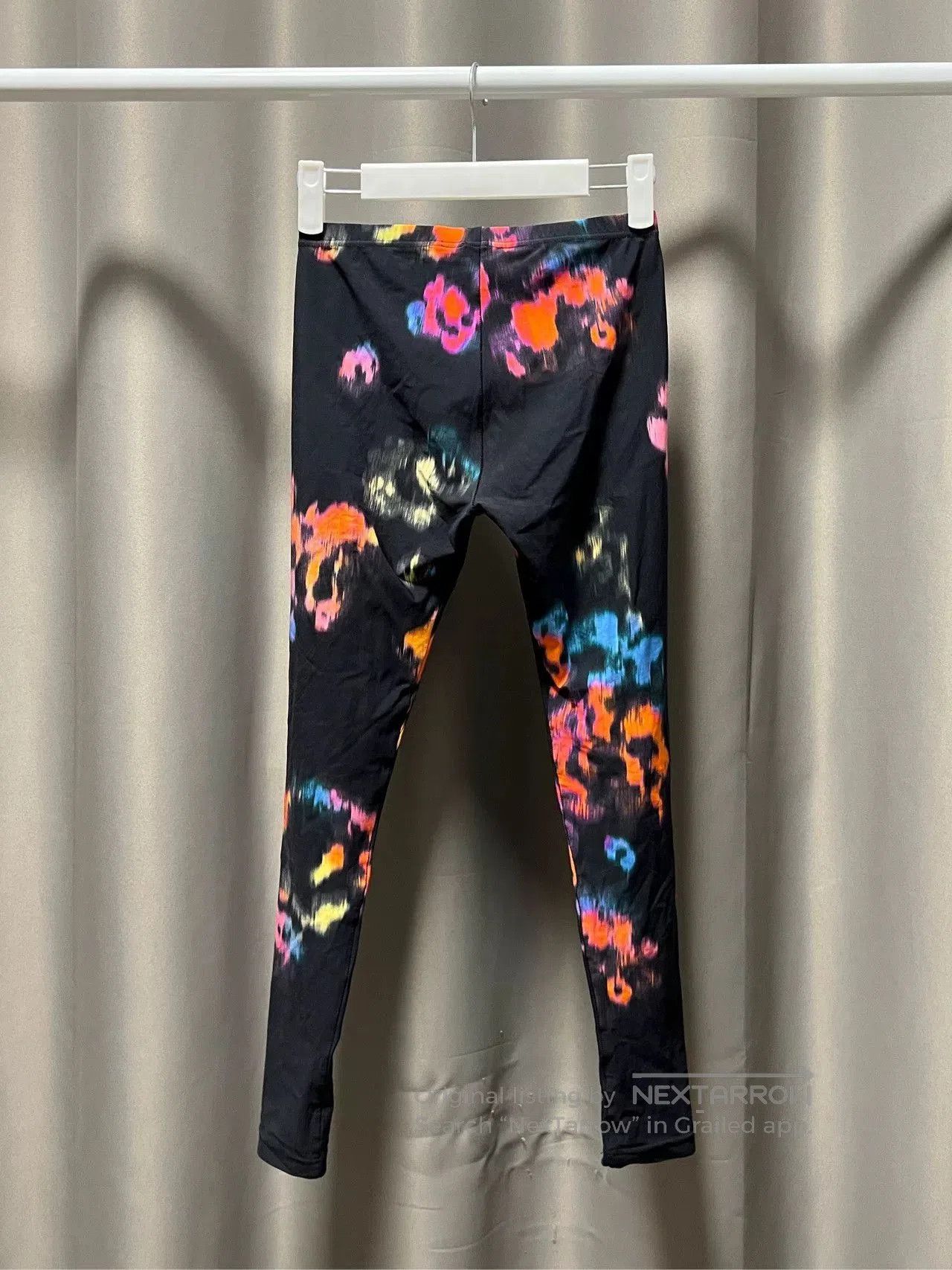 Japanese Brand Louis Vuitton Athletic Pants in Colorful Design. Size 33" - 1 Thumbnail
