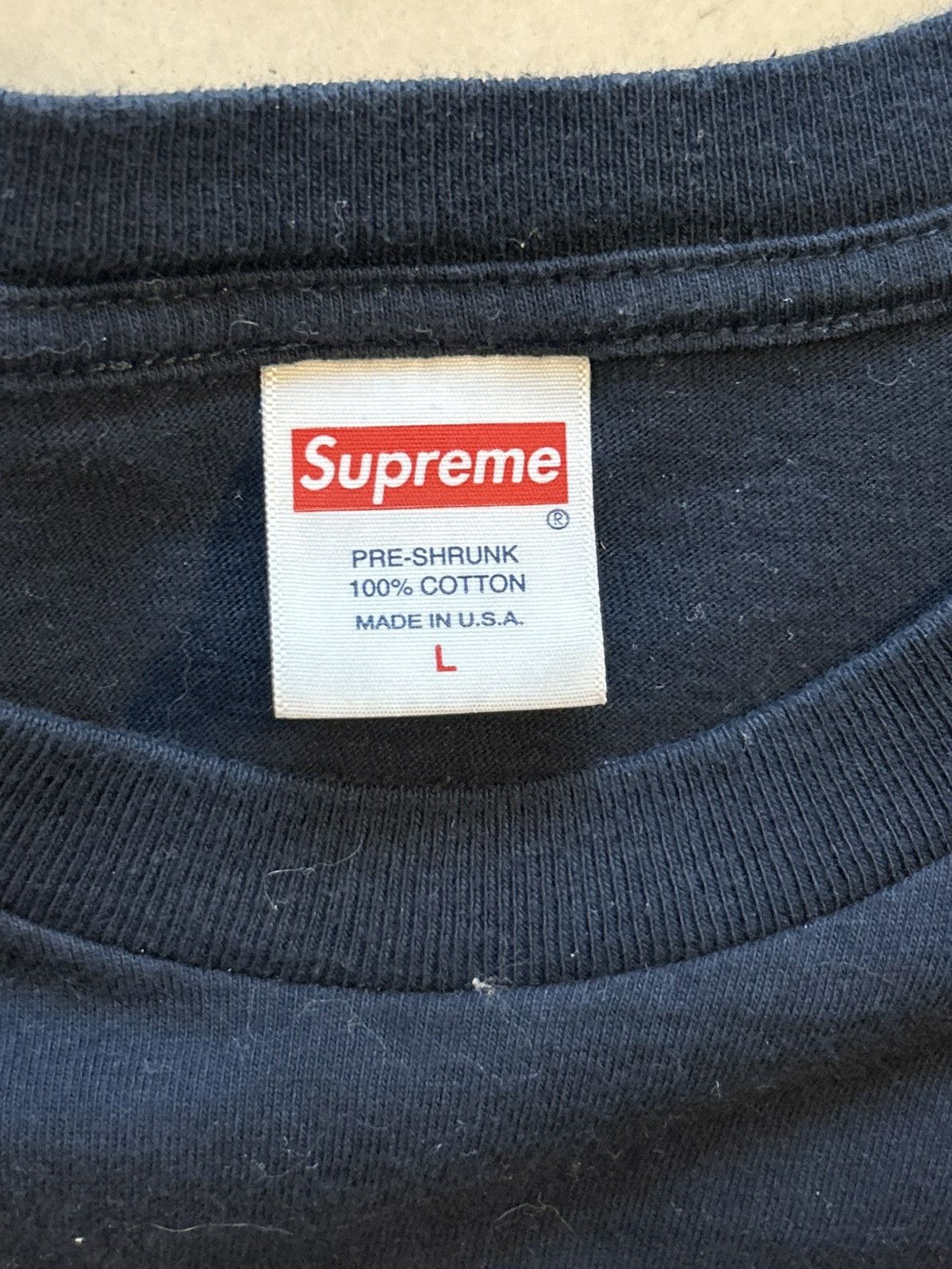 Supreme Supreme madonna tee Size US L / EU 52-54 / 3 - 2 Thumbnail