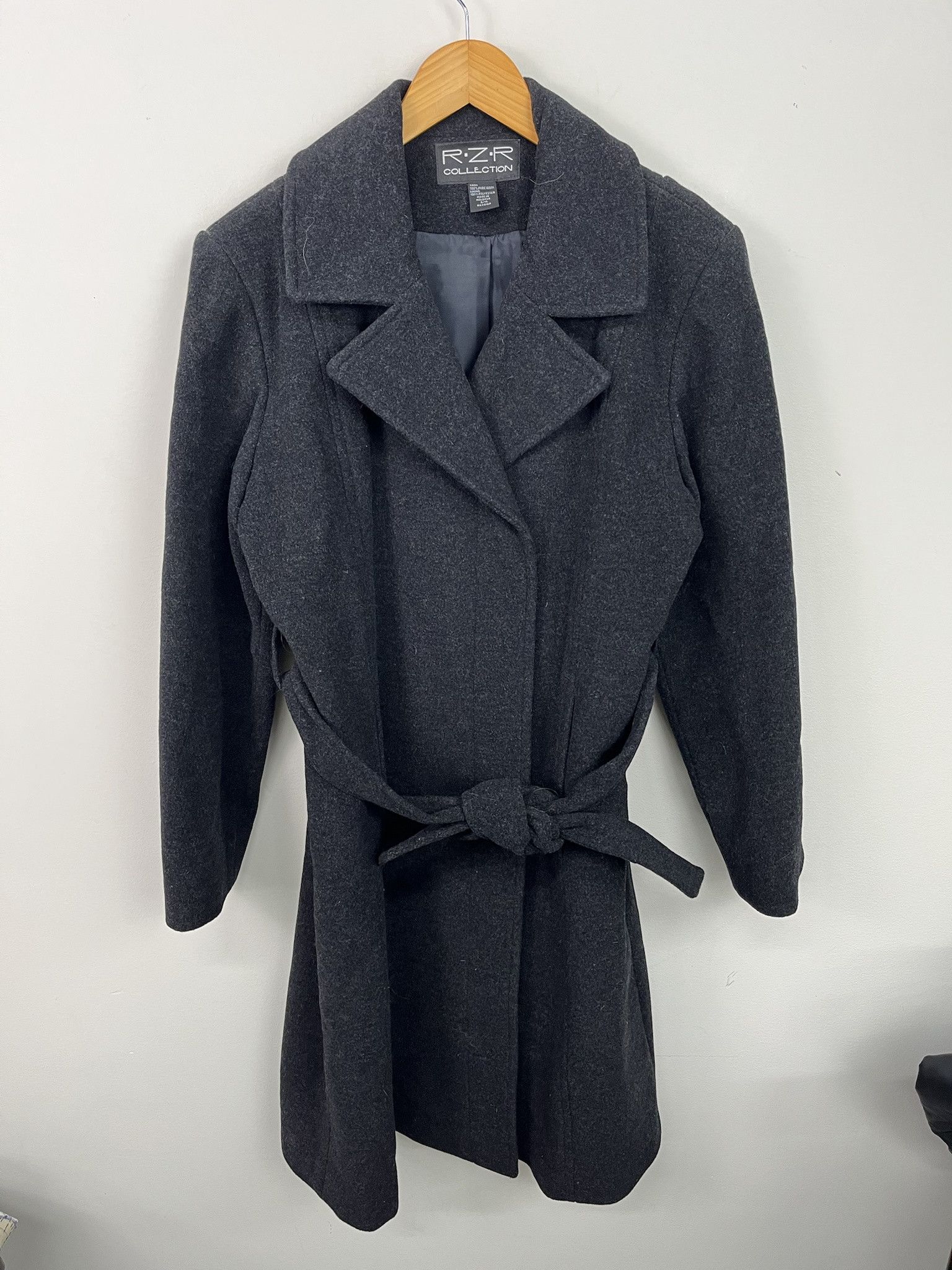 Vintage Vintage Wool Jacket 90s Wool Belted Long Jacket Size S Size US S / EU 44-46 / 1 - 1 Thumbnail