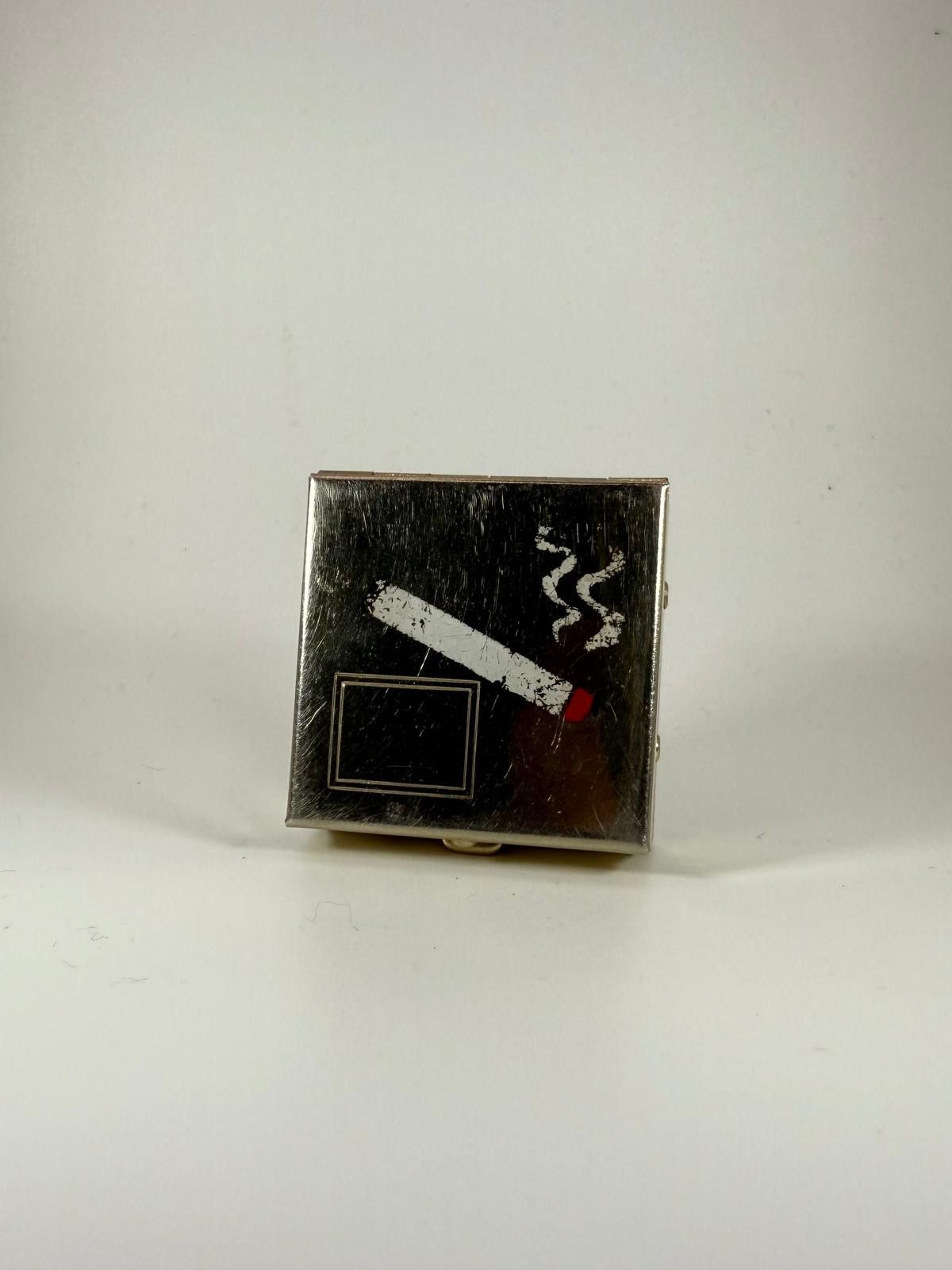 Unknown London 50's Mini Portable Smoking Ashtray Size ONE SIZE - 1 Thumbnail