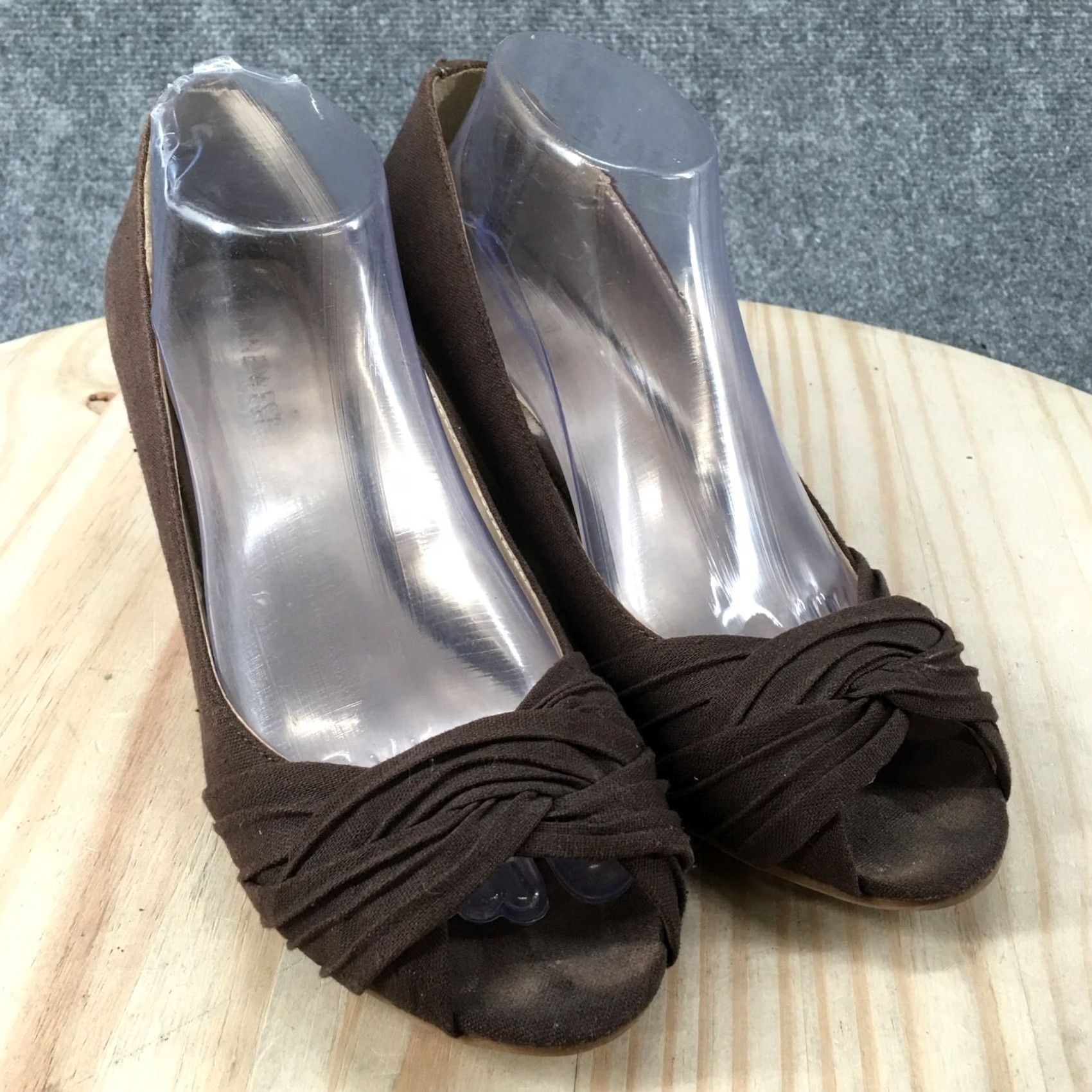 Nine West Nine West Heels Womens 9.5 M Peep Toe Casual Pumps Wedge Brown Fabric Slip On Size US 10 / IT 40 - 3 Thumbnail