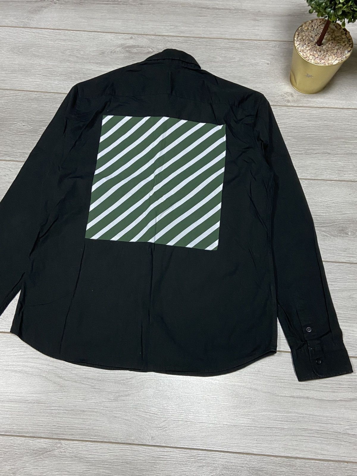 Raf Simons Raf Simons Fred Perry shirt buttons Size US L / EU 52-54 / 3 - 7 Thumbnail
