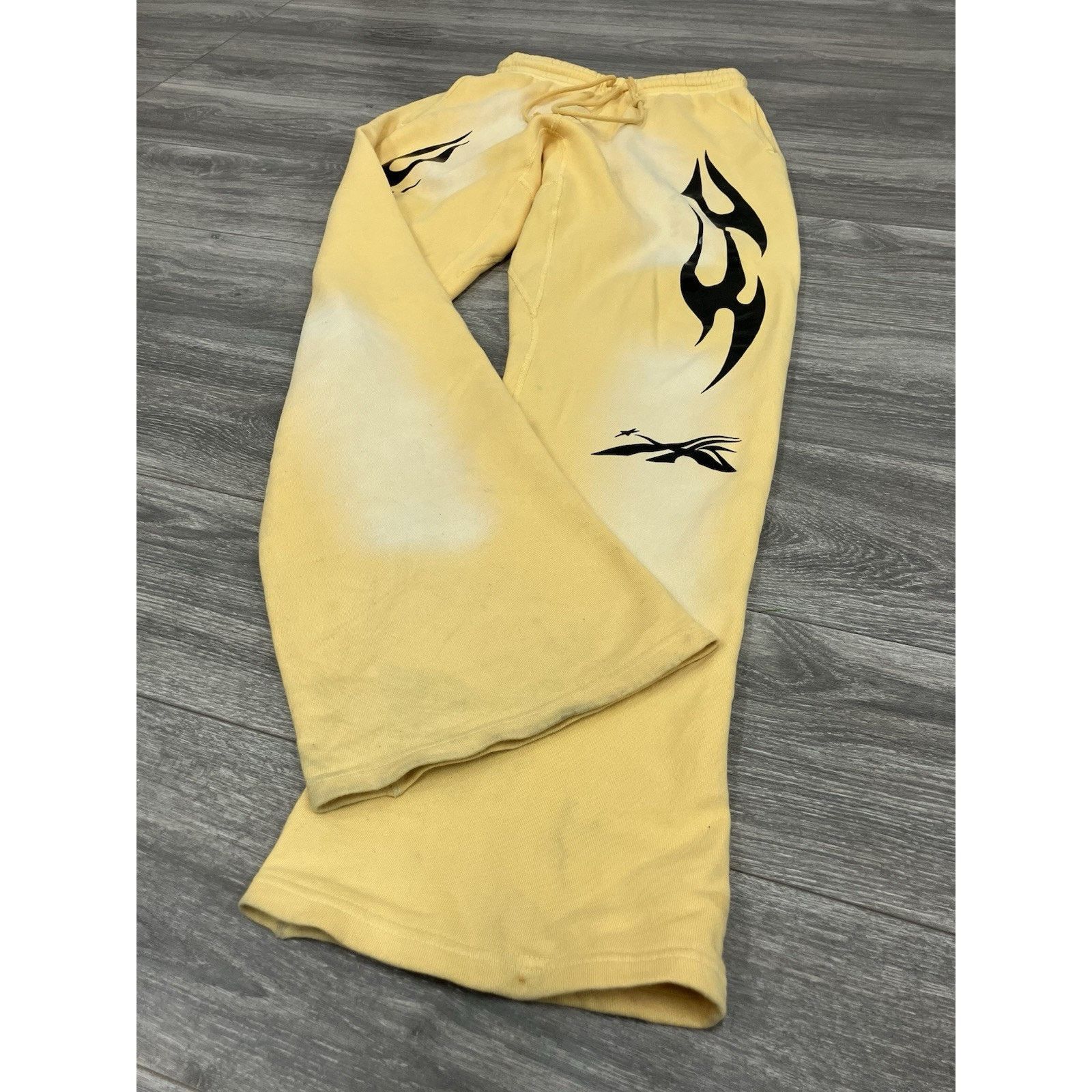 HELLSTAR Hellstar Sweatpants Mens Yellow Fleece Lined Sportswear Size US 35 - 2 Thumbnail