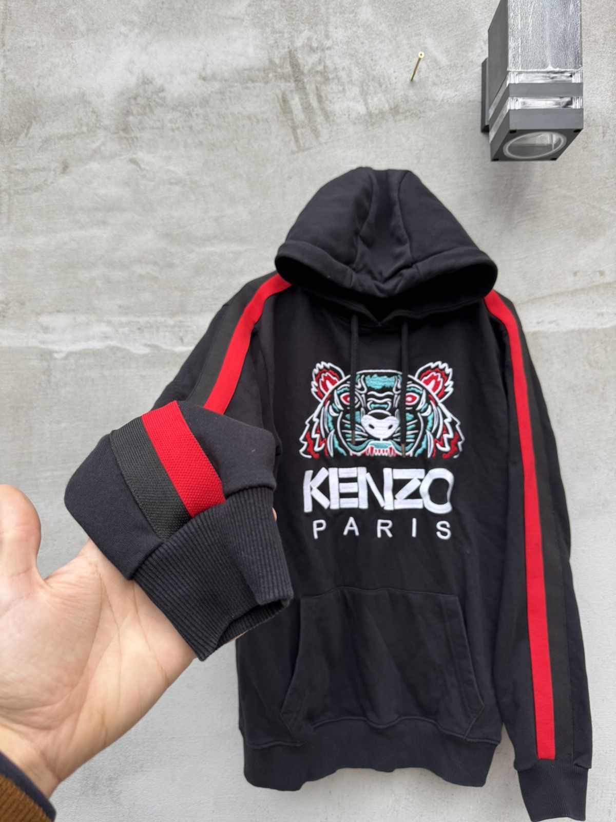 Kenzo VNTG RARE KENZO PARIS SPELLOUT LOGO EMBROIDERY Size US L / EU 52-54 / 3 - 2 Thumbnail
