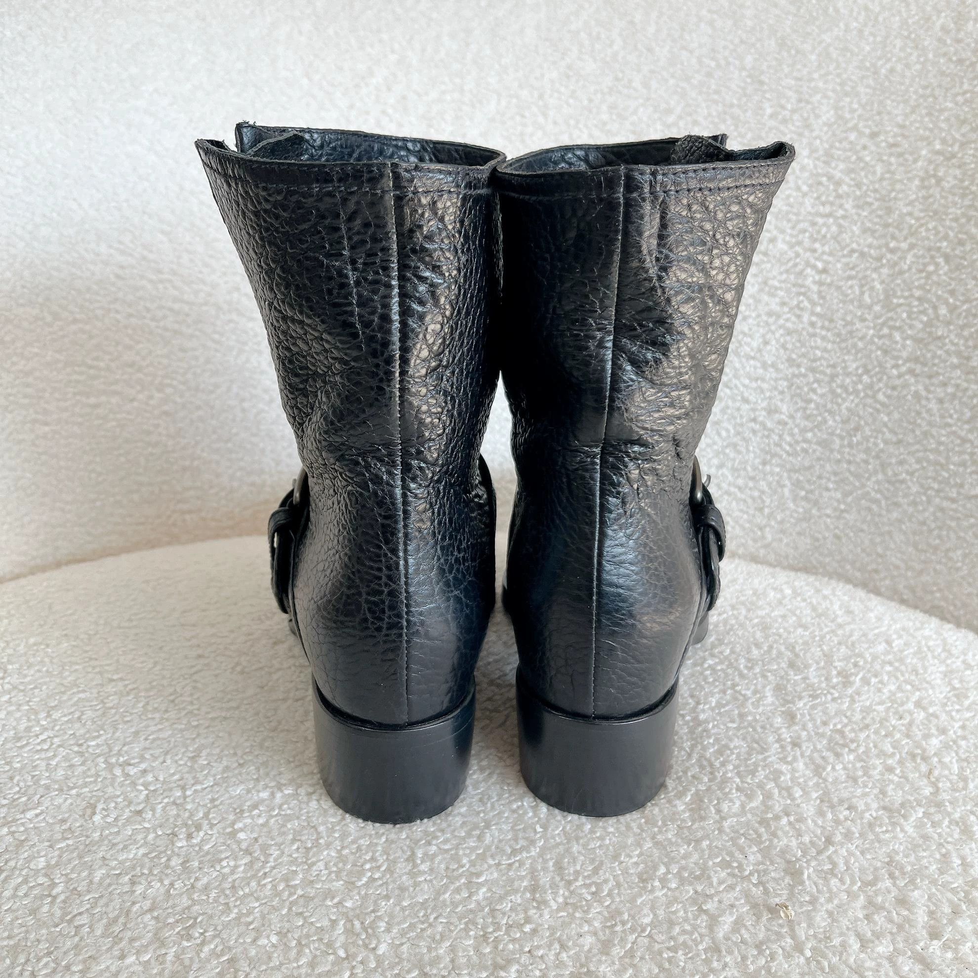 Miu Miu MIU MIU Black Short Boots 36 Size US 5 / IT 35 - 5 Thumbnail