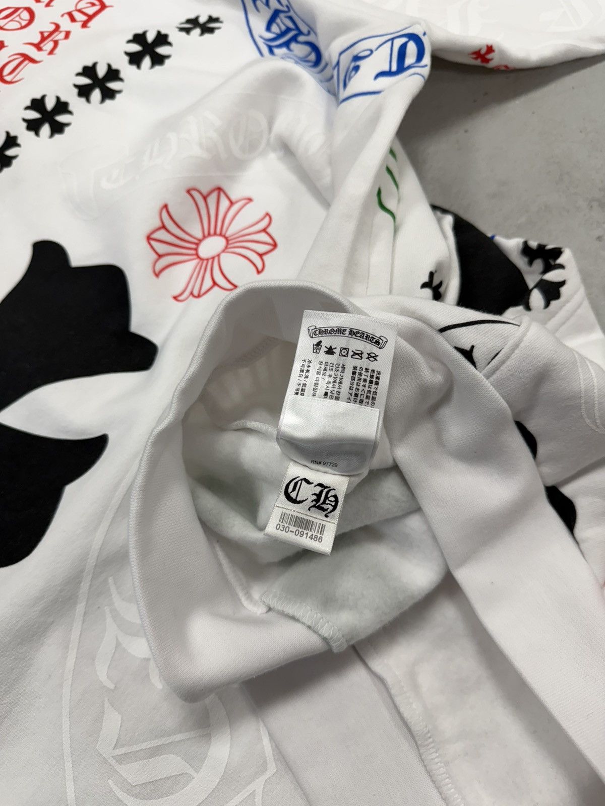 Chrome Hearts Chrome Hearts Stencil Monogram Hoodie White Large Size US L / EU 52-54 / 3 - 12 Thumbnail