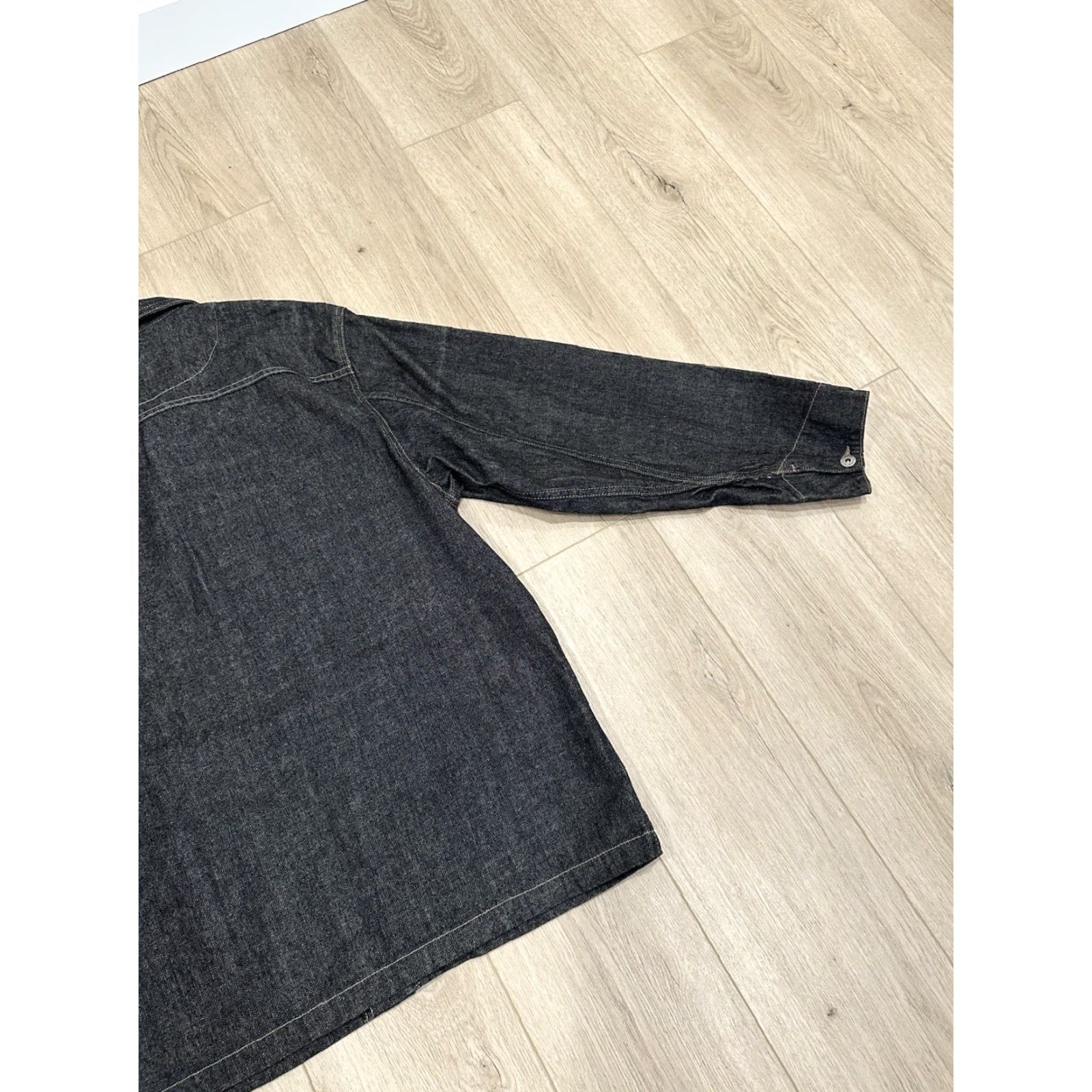 Guess VINTAGE Guess Jeans Mens L Denim Chore Barn Coat Jacket Workwear USA Size US 33 - 5 Thumbnail