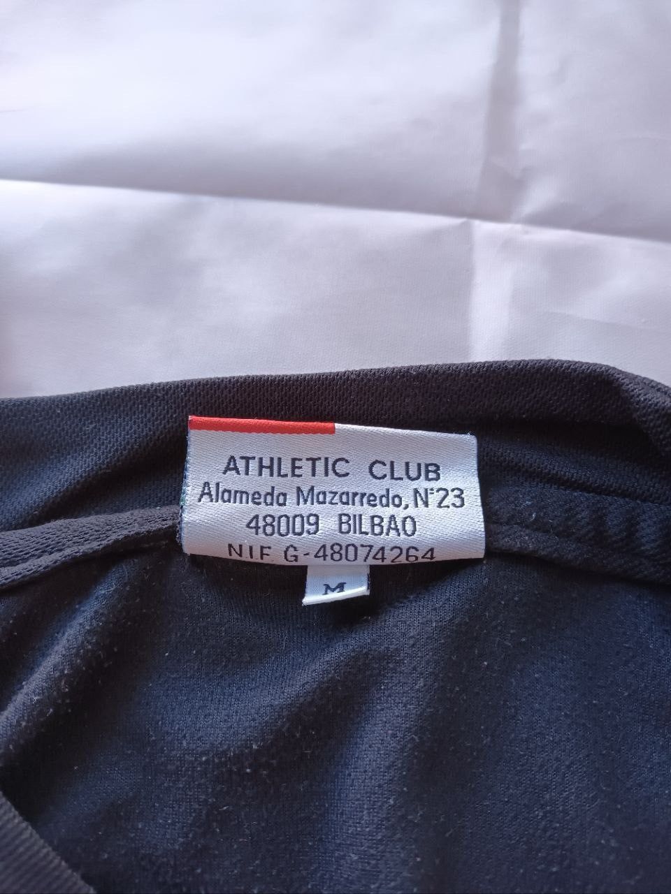 Vintage Vintage 2005–08 Athletic Bilbao Away Jersey – Football Shirt Size US M / EU 48-50 / 2 - 6 Thumbnail