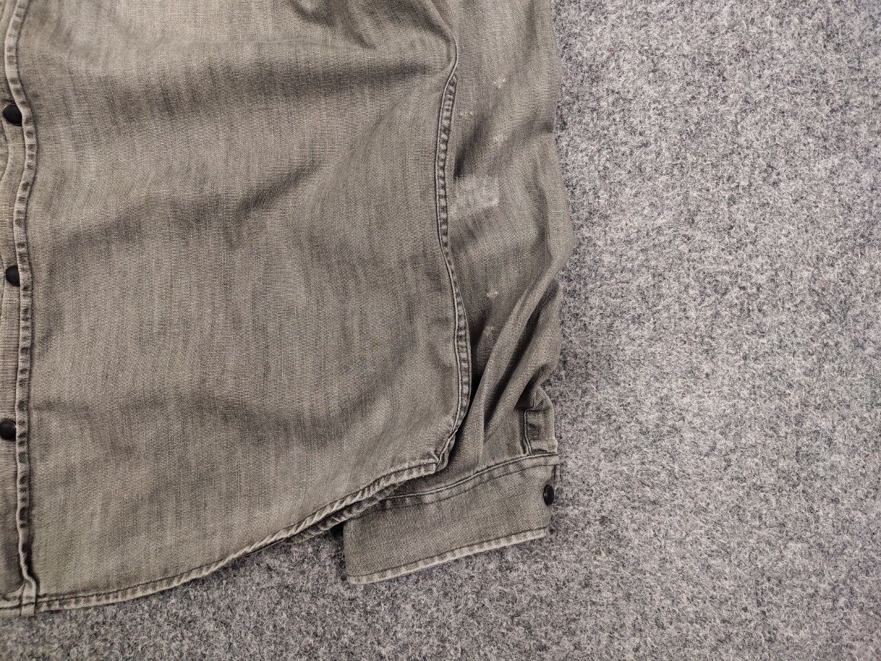 The Kooples The Kooples Jeans Fitted Distressed Button Denim Shirt Size US M / EU 48-50 / 2 - 11 Thumbnail