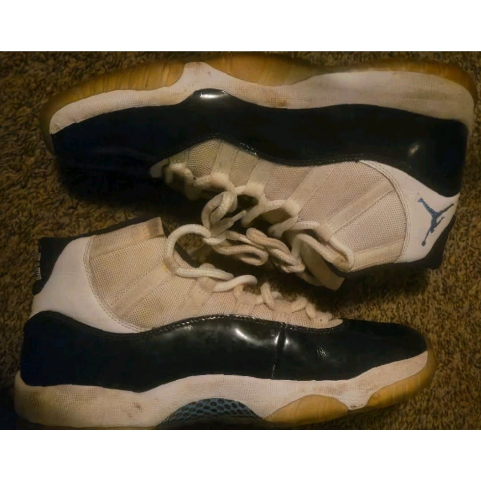 Jordan Brand Nike Air Jordan Retro 11 High Mens Size 10.5M Rubber White Patent Leather Sneaker 2017 378037-100 Size US 11 / EU 44 - 2 Thumbnail