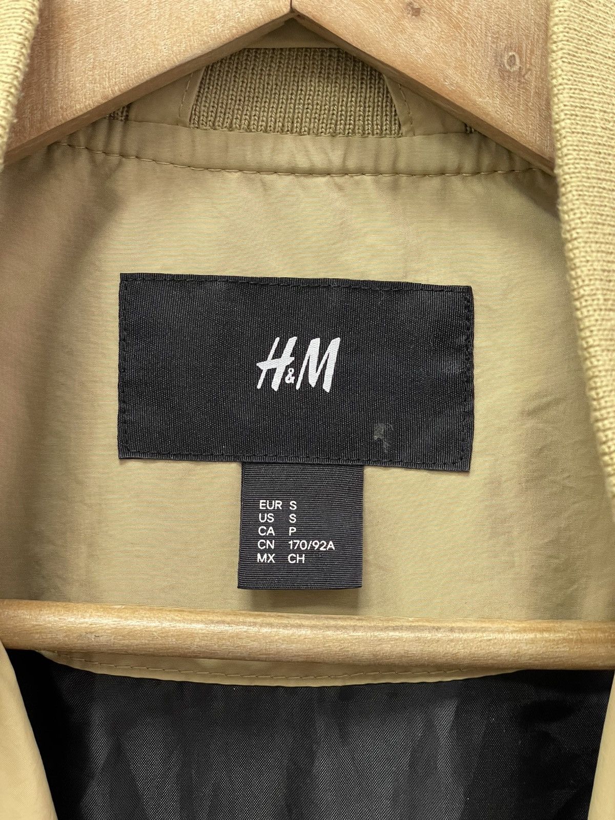 H&M H & M collab X.O. Bomber jacket y2k hype Size US S / EU 44-46 / 1 - 8 Thumbnail