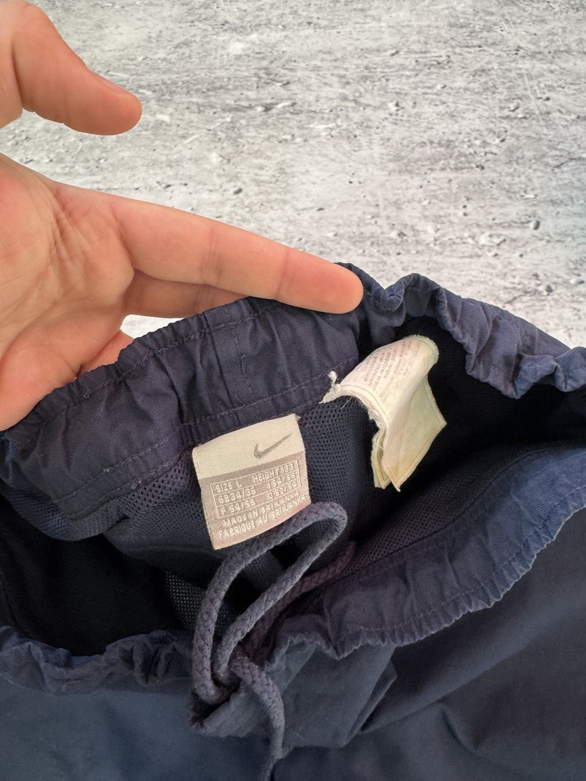 Nike × Vintage NIKE NYLON VINTAGE Y2K OVERSIZE BAGGY FIT PANTS SWEATPANTS Size US 34 / EU 50 - 7 Thumbnail