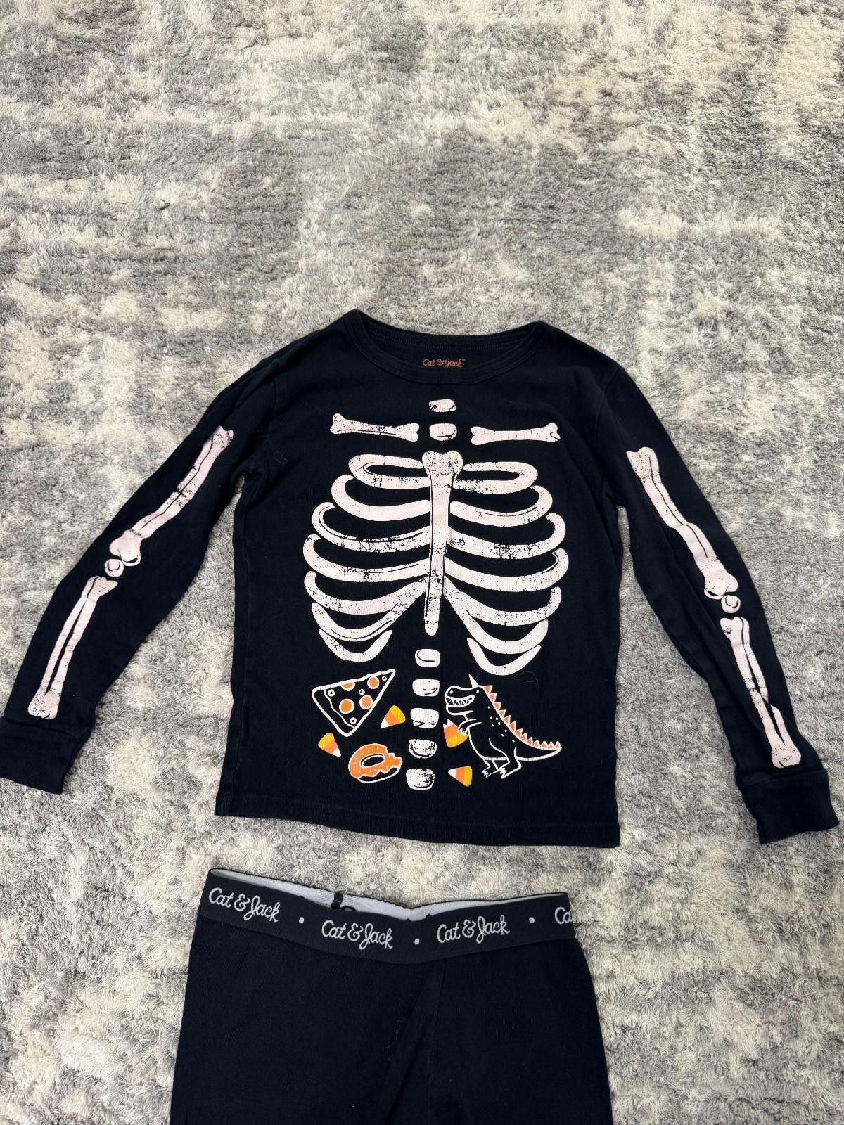 Other Cat & Jack Boys Pajama Set Size 8 Black Skeleton Halloween Size ONE SIZE - 3 Thumbnail
