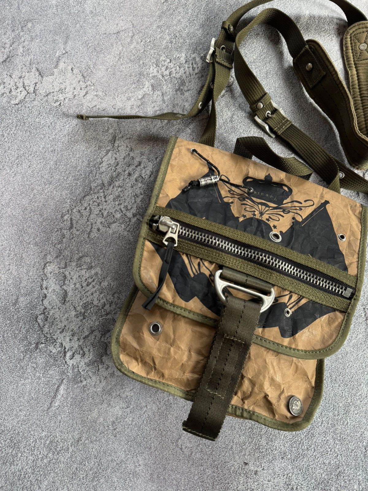 Diesel Y2K cargo military crossbody shoulder bag tactical