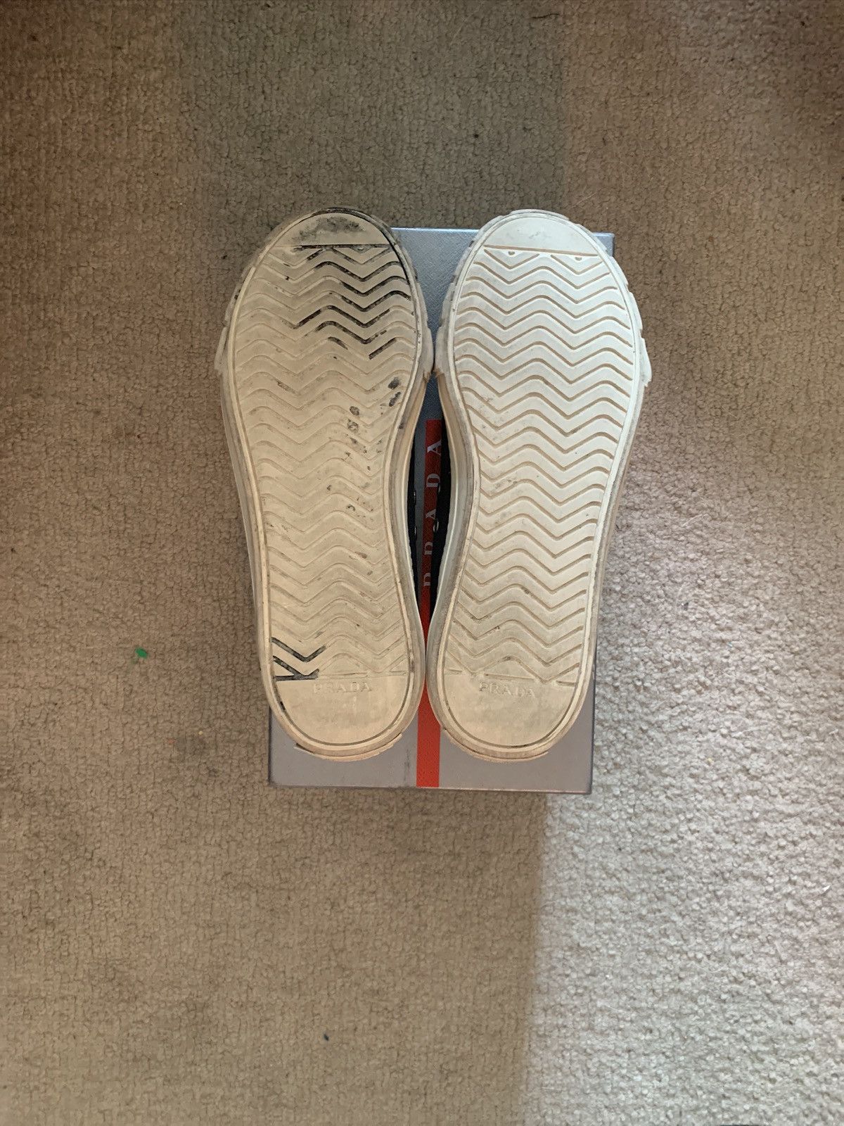 Prada Prada printed logo sneaker Size US 10 / EU 43 - 5 Thumbnail