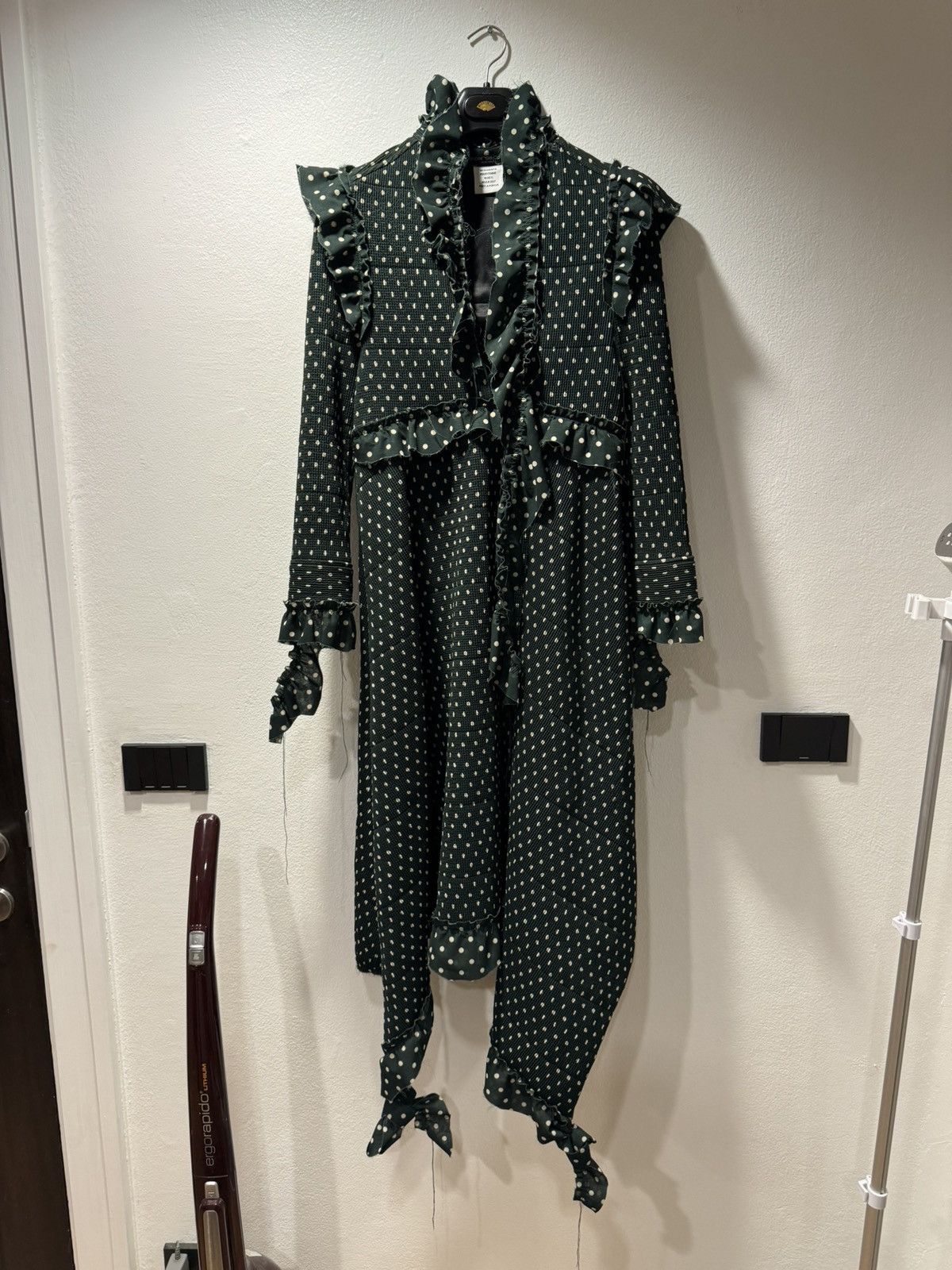 Vetements FW16 RUFFLED SHOULDER POLKA DOT DRESS | Grailed