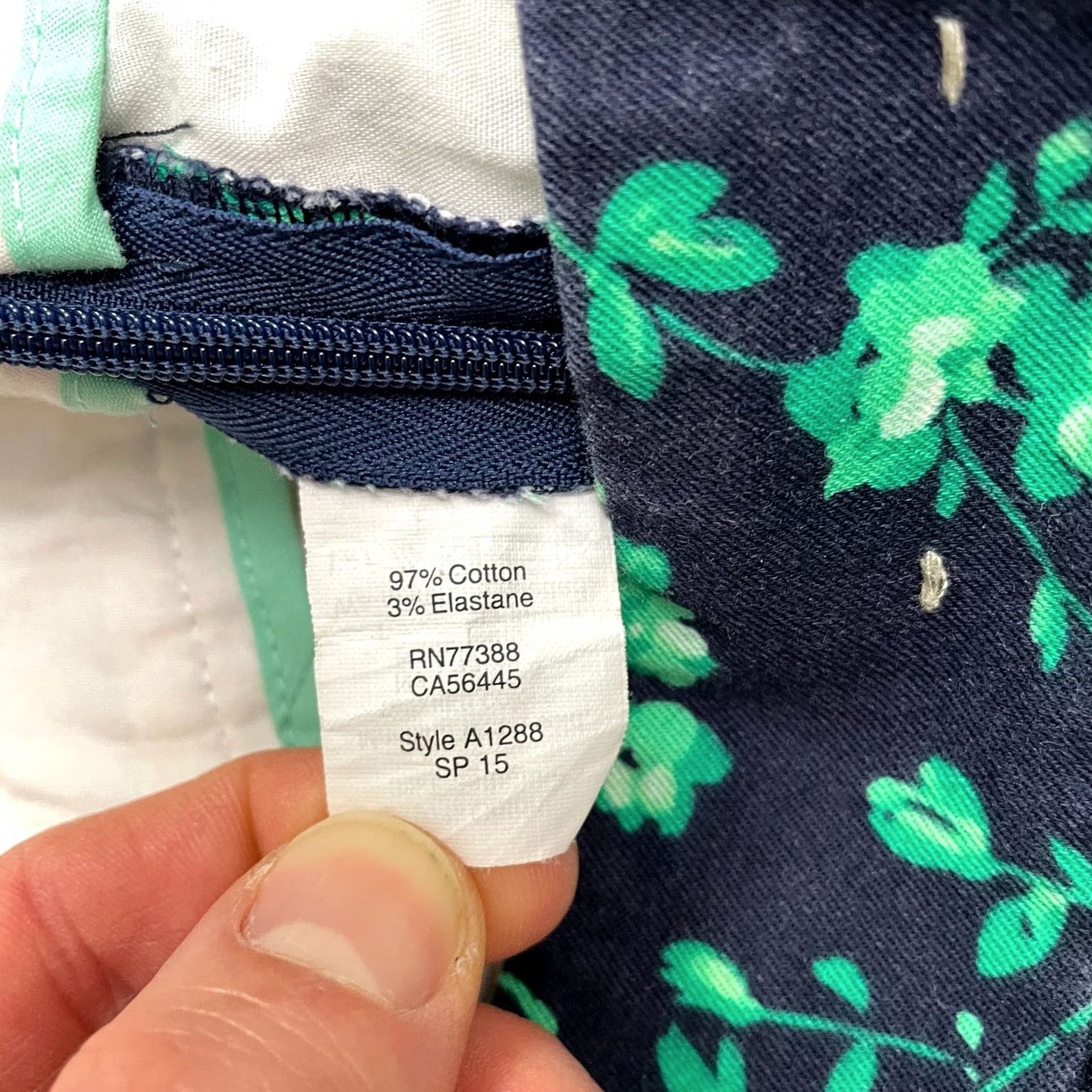 J.Crew J.CREW Stretch Floral Chino Shorts Womens 4 Blue Green Mid Rise Casual 30x3.5 Size 27" / US 4 / IT 40 - 5 Thumbnail