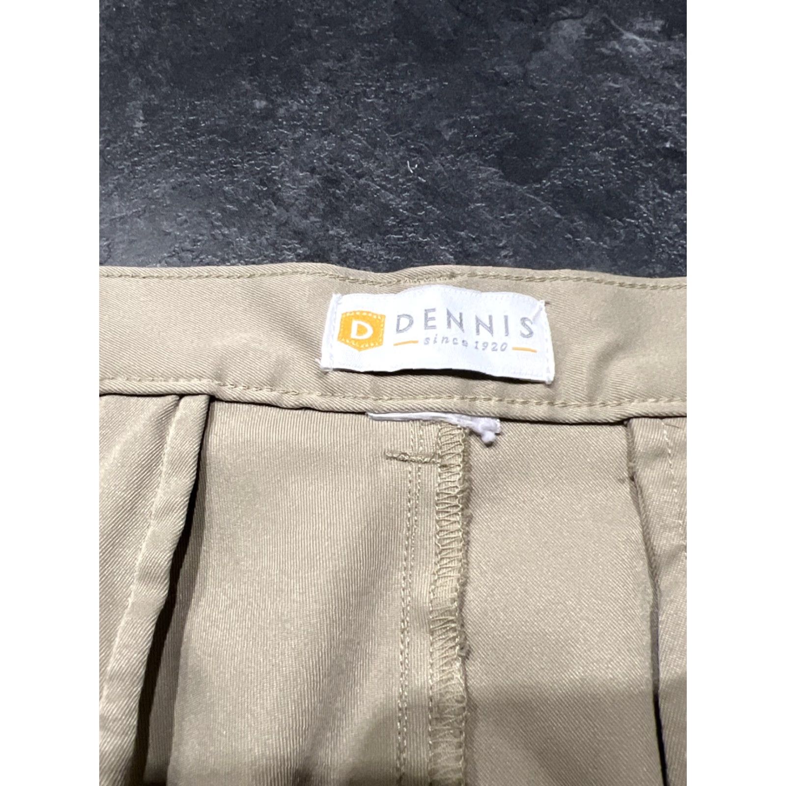 Vintage DENNIS M40 Mens Khaki Flat Front Stretch Twill Shorts Polyester | Regular Fit | 40 Waist | Beige, Solid, Chino, Casual Workwear Size US 40 / EU 56 - 3 Thumbnail