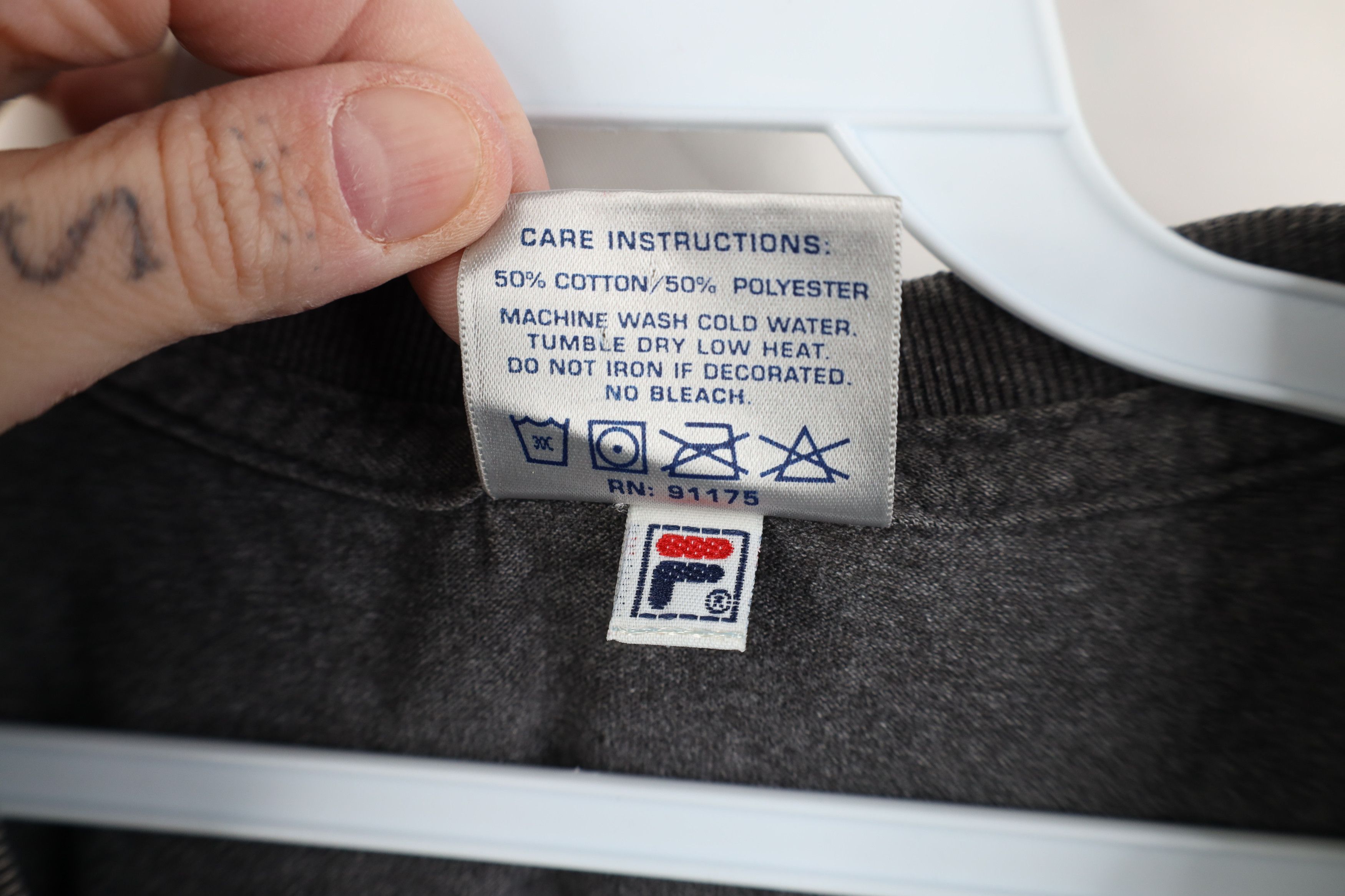 Fila Vintage 90s Fila Spell Out Short Sleeve T-Shirt Heather Gray Size US XL / EU 56 / 4 - 11 Thumbnail
