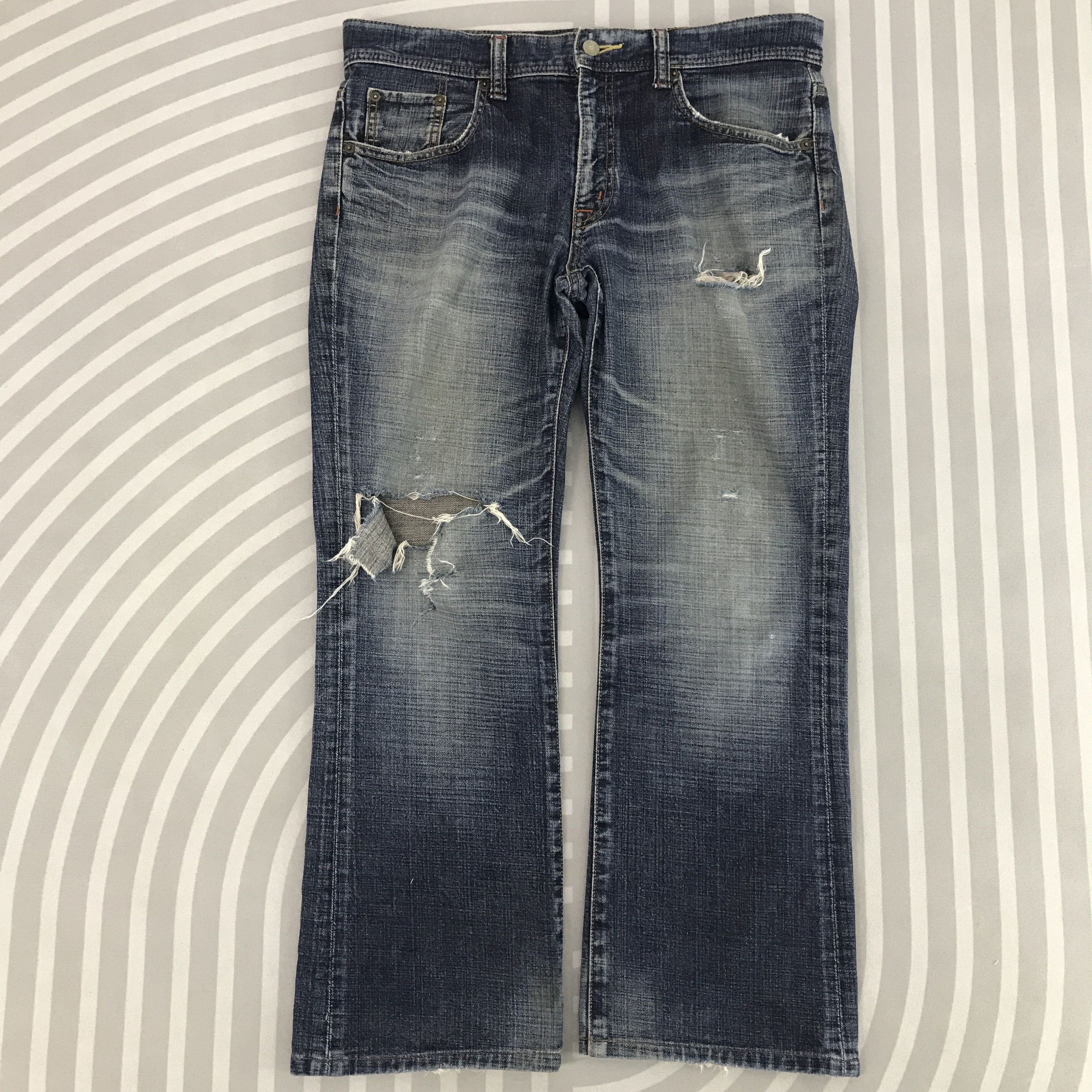 Japanese Brand × Vintage Vintage Glheart Real Authentic Style Distressed Jeans Size US 34 / EU 50 - 1 Thumbnail