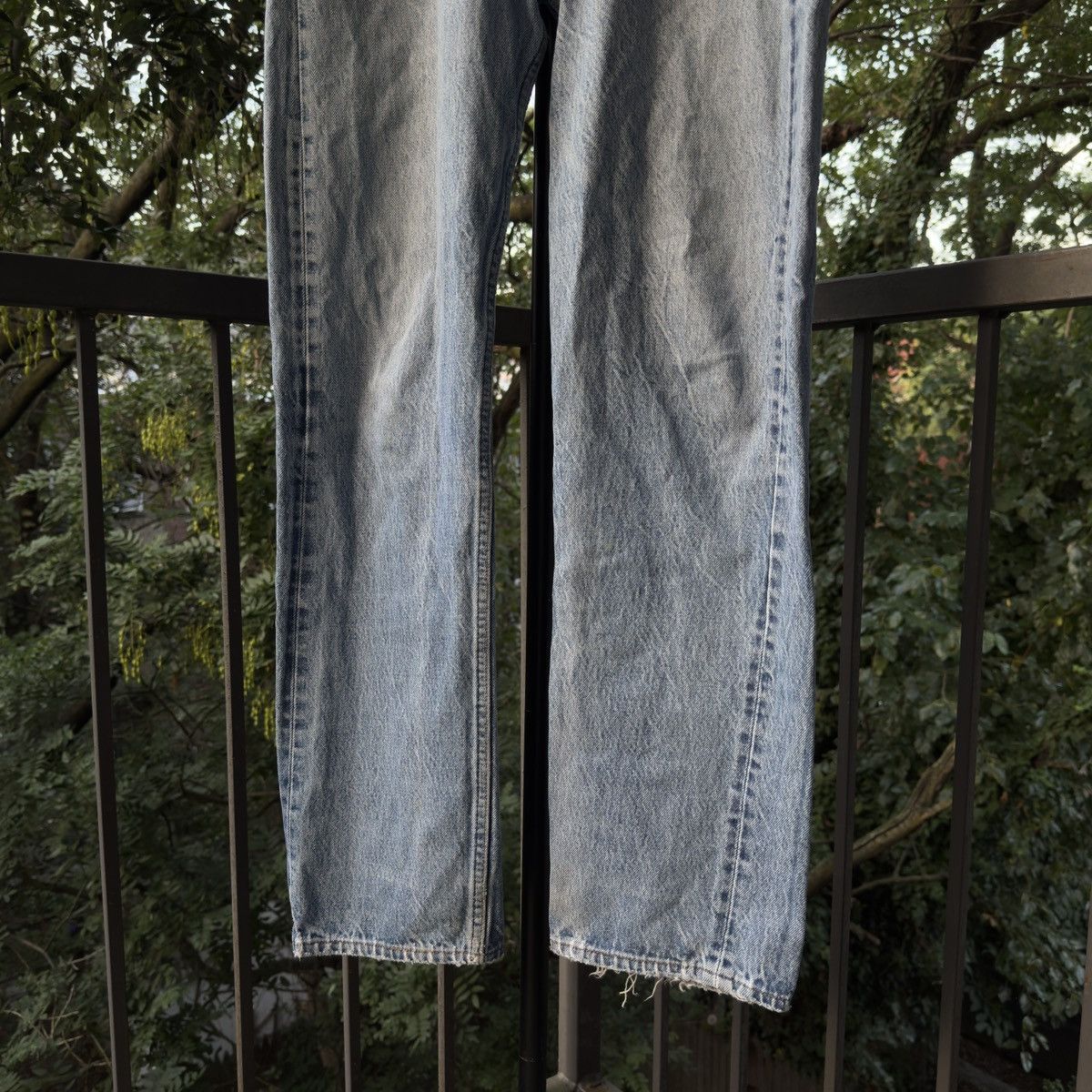 Levi's 90s Levi's 501 Thrashed Faded Distressed Jeans ERD Grunge Size US 29 - 5 Thumbnail