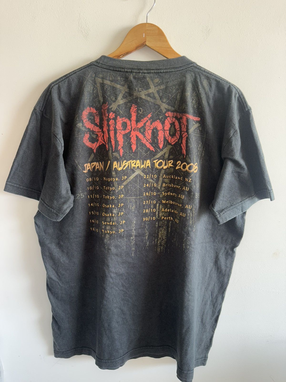 Band Tees × Slipknot × Vintage Vintage Slipknot Tour 2008 Rare Band tee XL size USA Size US XL / EU 56 / 4 - 3 Thumbnail
