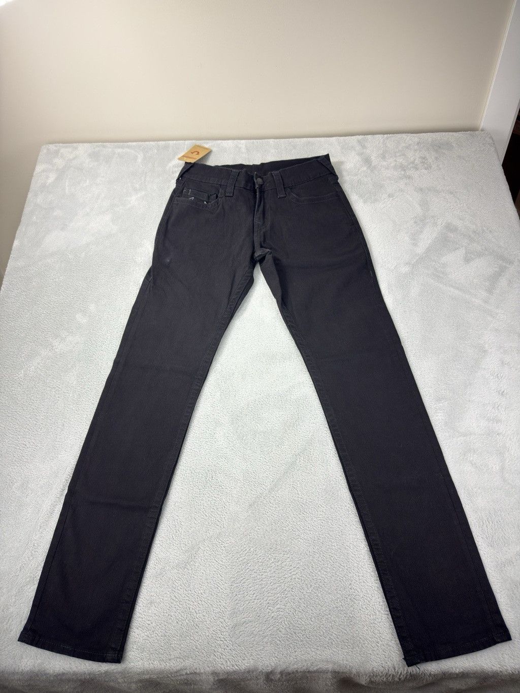 True Religion True Religion NWT Men's Size 30 W X 34 L Blk Zipper Fly Deni Size US 30 / EU 46 - 1 Thumbnail