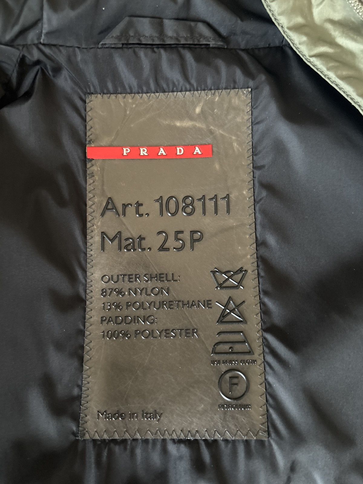 Prada Prada FW1999 Asymmetrical / Convertible Bag Jacket Size US S / EU 44-46 / 1 - 10 Thumbnail