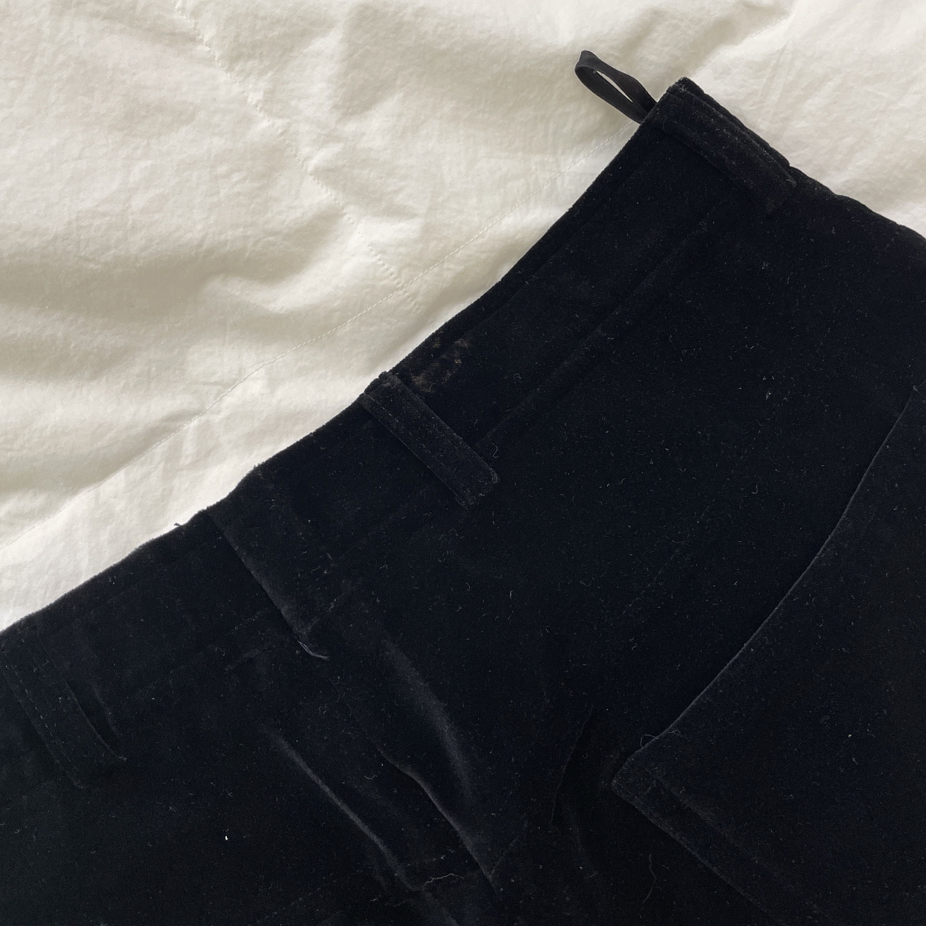 Escada × Vintage Runway Fall Winter 1983 Escada black velvet pants Size 28" / US 6 / IT 42 - 8 Thumbnail