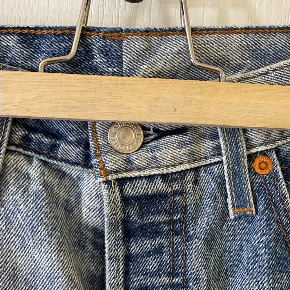 Levi's Levi’s 501 Two Tone Button Fly Straight Leg Jeans Size 27" / US 4 / IT 40 - 6 Thumbnail