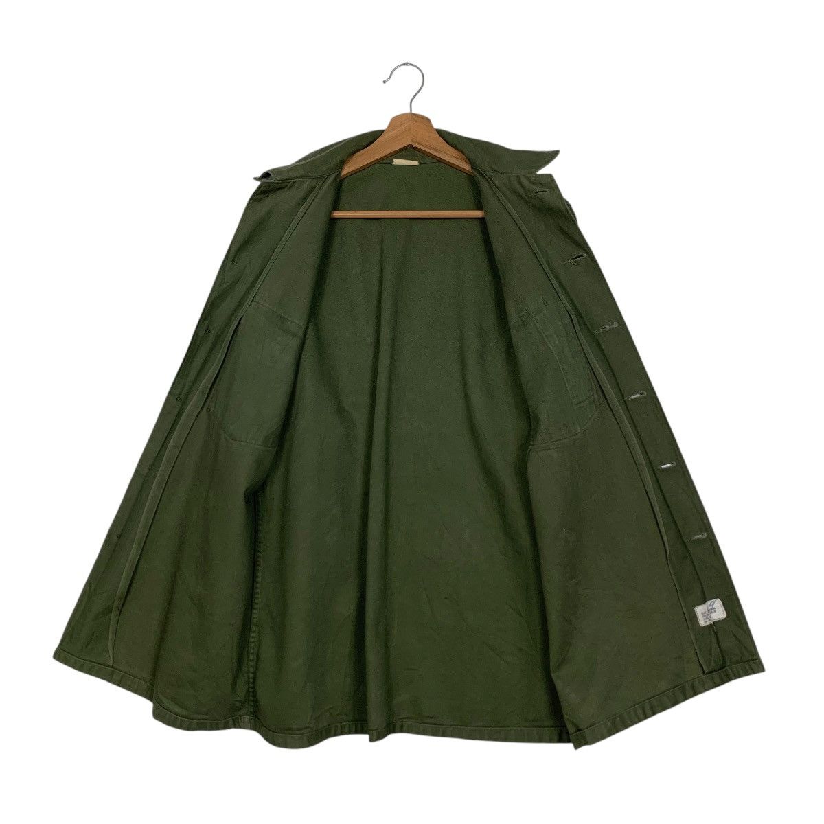 Vintage 1960s US ARMY OG-107 Cotton Sateen Utility Shirt #2760-C124 Size US L / EU 52-54 / 3 - 10 Thumbnail