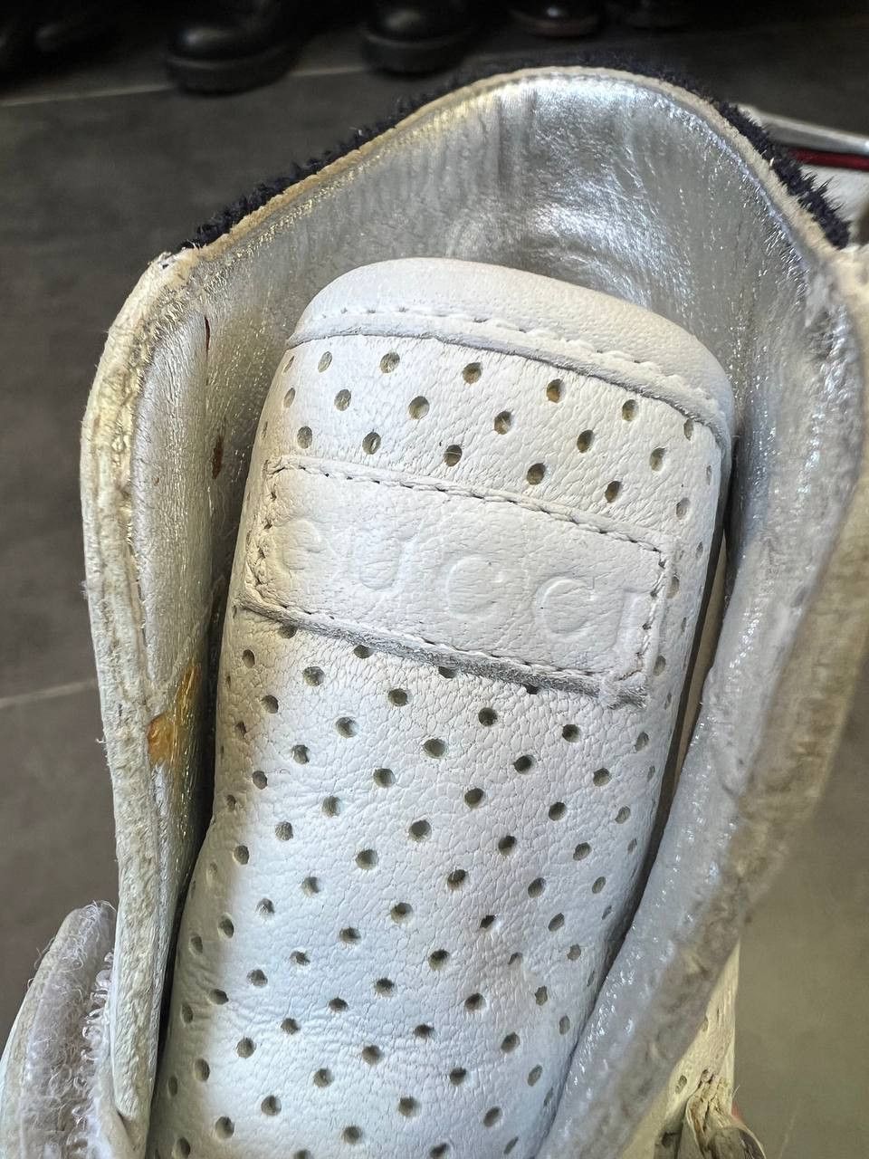 Gucci Gucci GG Leather Velcro Strap Sneakers Vintage Size US 7.5 / IT 37.5 - 7 Thumbnail