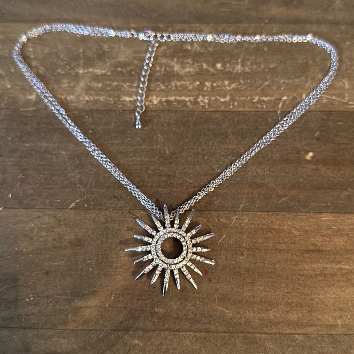 Other Silver tone AB sunburst pendant necklace Size ONE SIZE - 3 Thumbnail