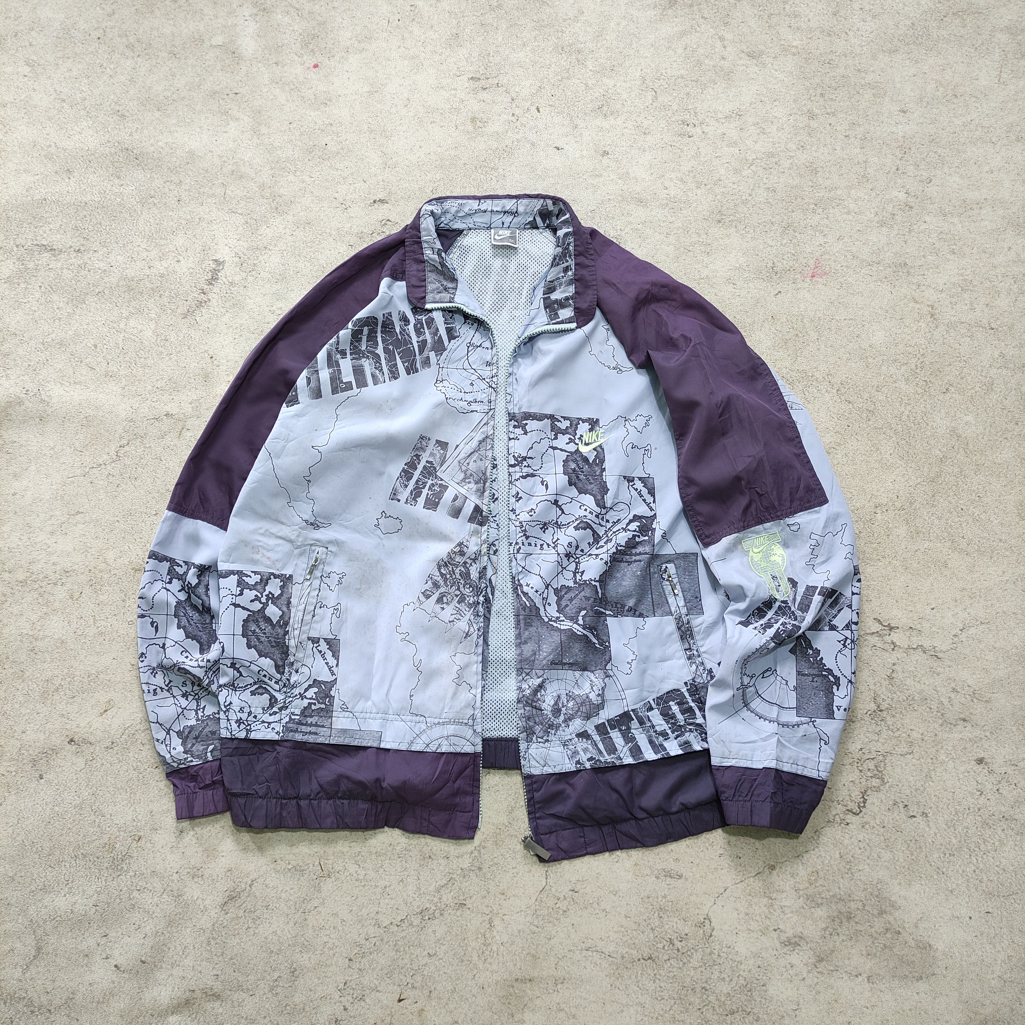 Nike Vintage Nike International Jacket 1990s Size US L / EU 52-54 / 3 - 1 Thumbnail