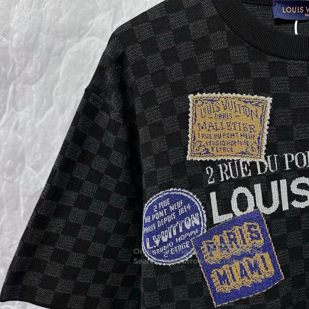 Louis Vuitton louis vuitton black logo knit short sleeve. Size US M / EU 48-50 / 2 - 3 Thumbnail