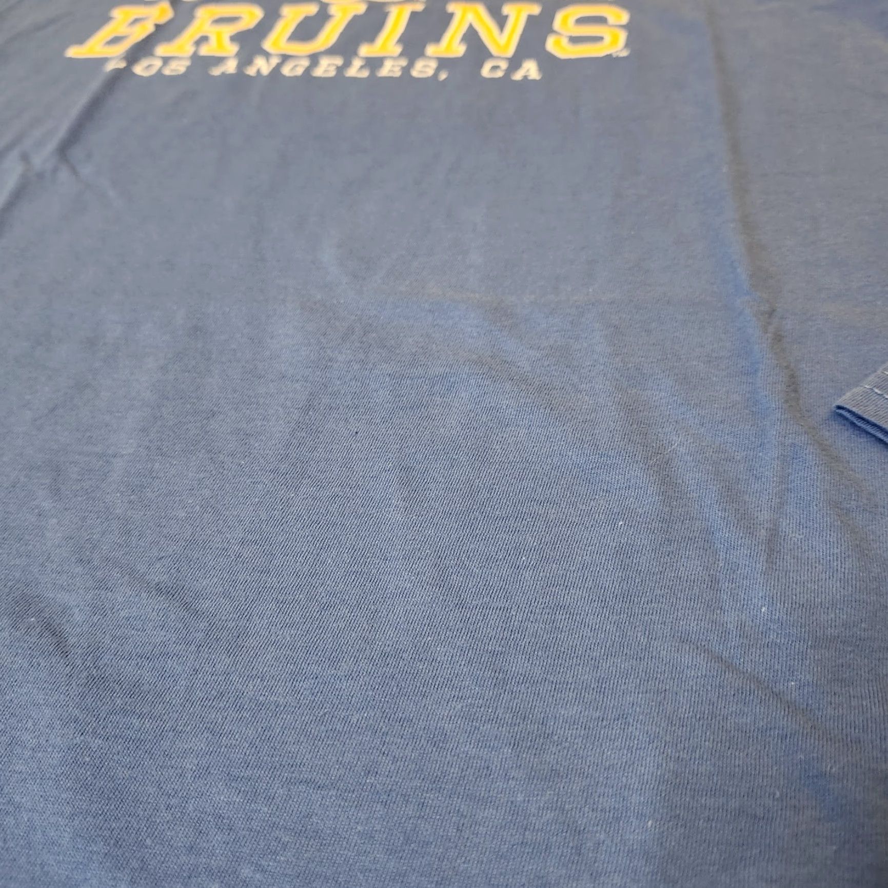 Vintage VINTAGE Captivating UCLA Bruins Football Shirt Men's L Blue Crewneck Long Sleeve Size US L / EU 52-54 / 3 - 5 Thumbnail